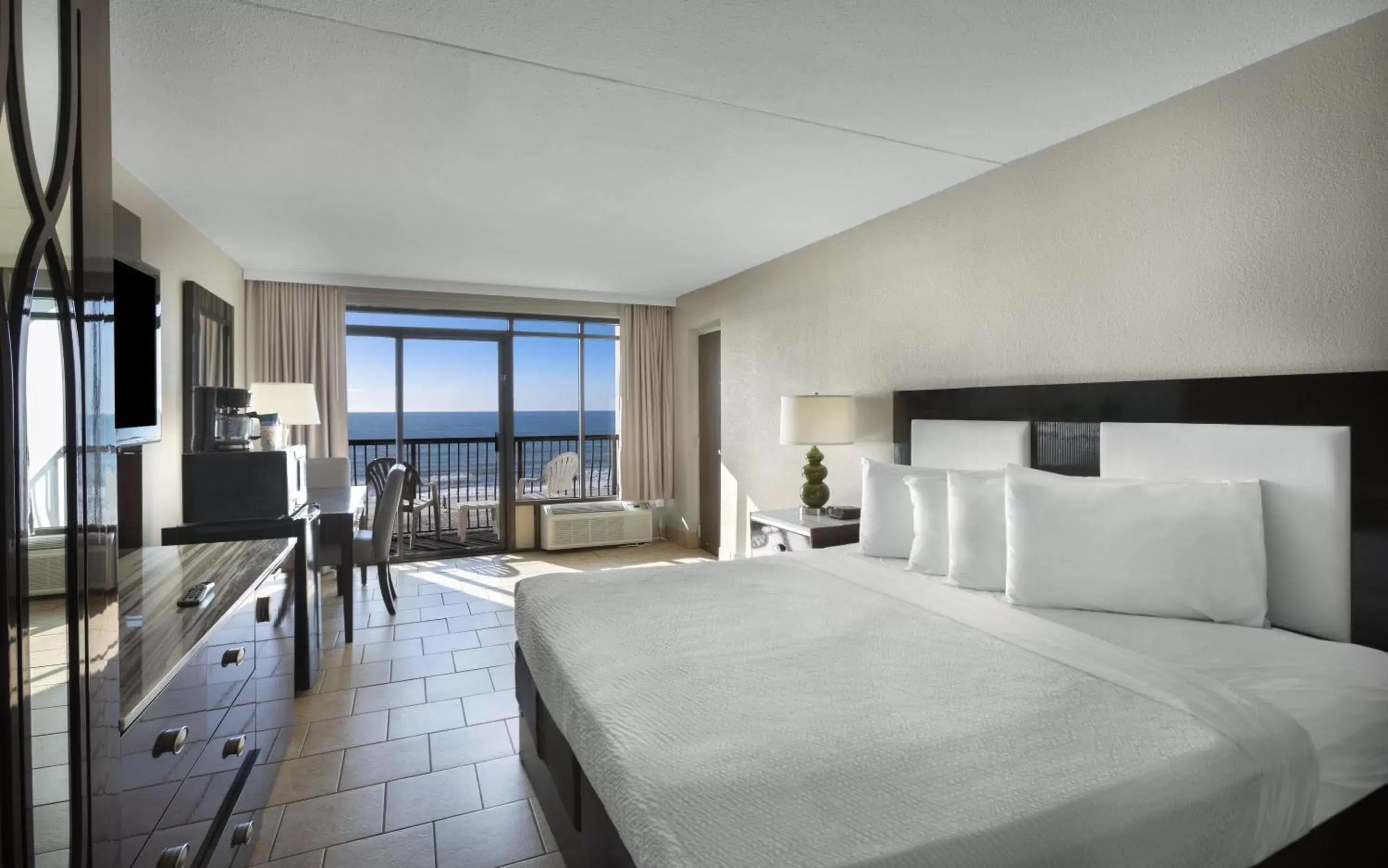 King Room - Ocean Front in Hotel Blue King Room - Ocean Front in Hotel Blue