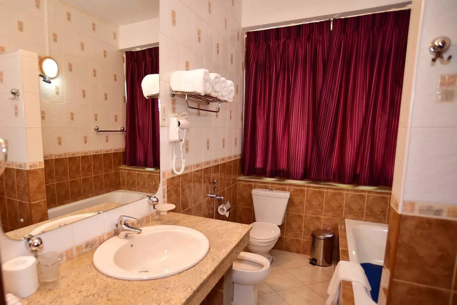 Shower, Bathroom in Colombo Villa at Cambridge Place