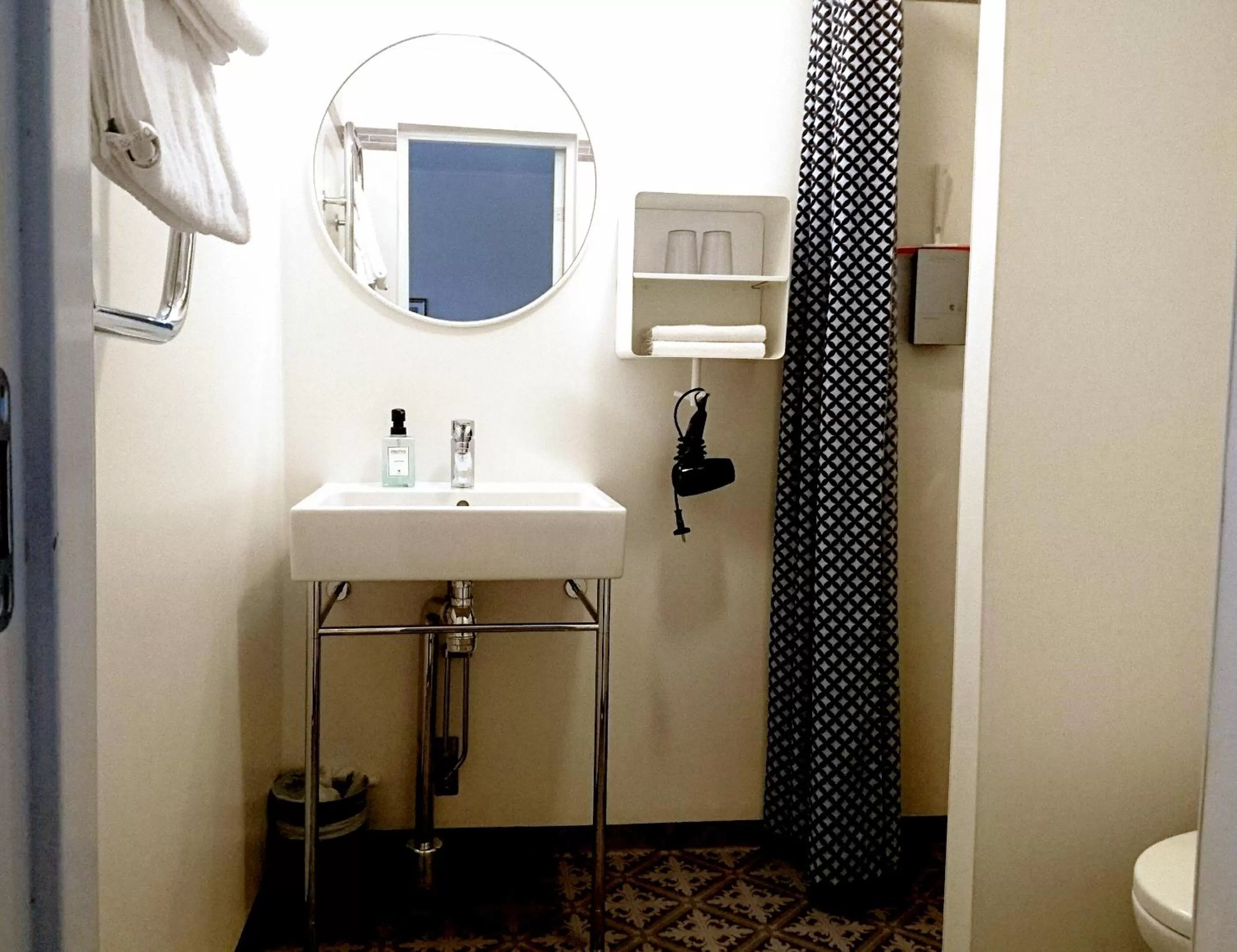 Shower in Hotell Park