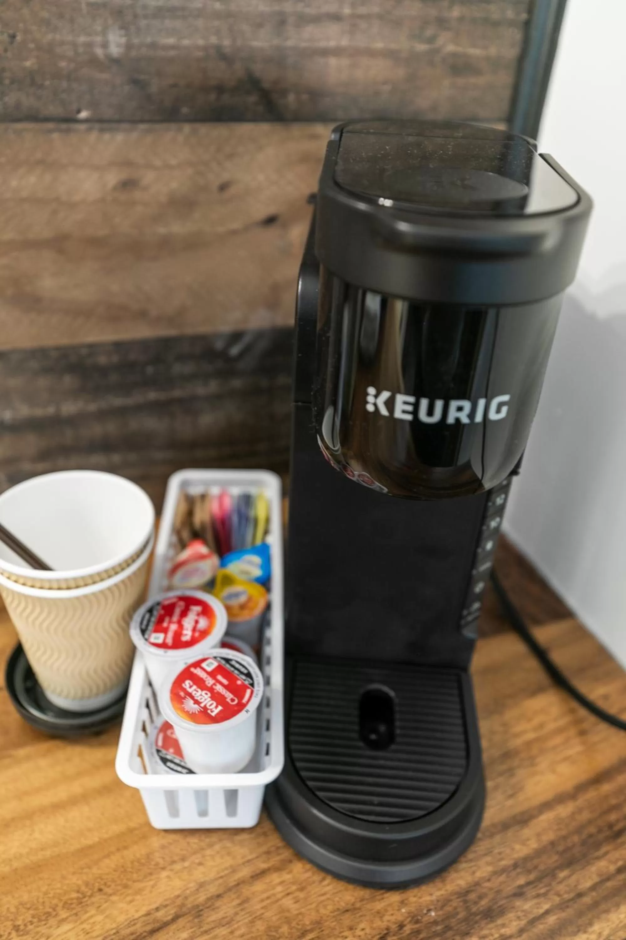 Coffee/tea facilities in Candlewick Inn and Suites