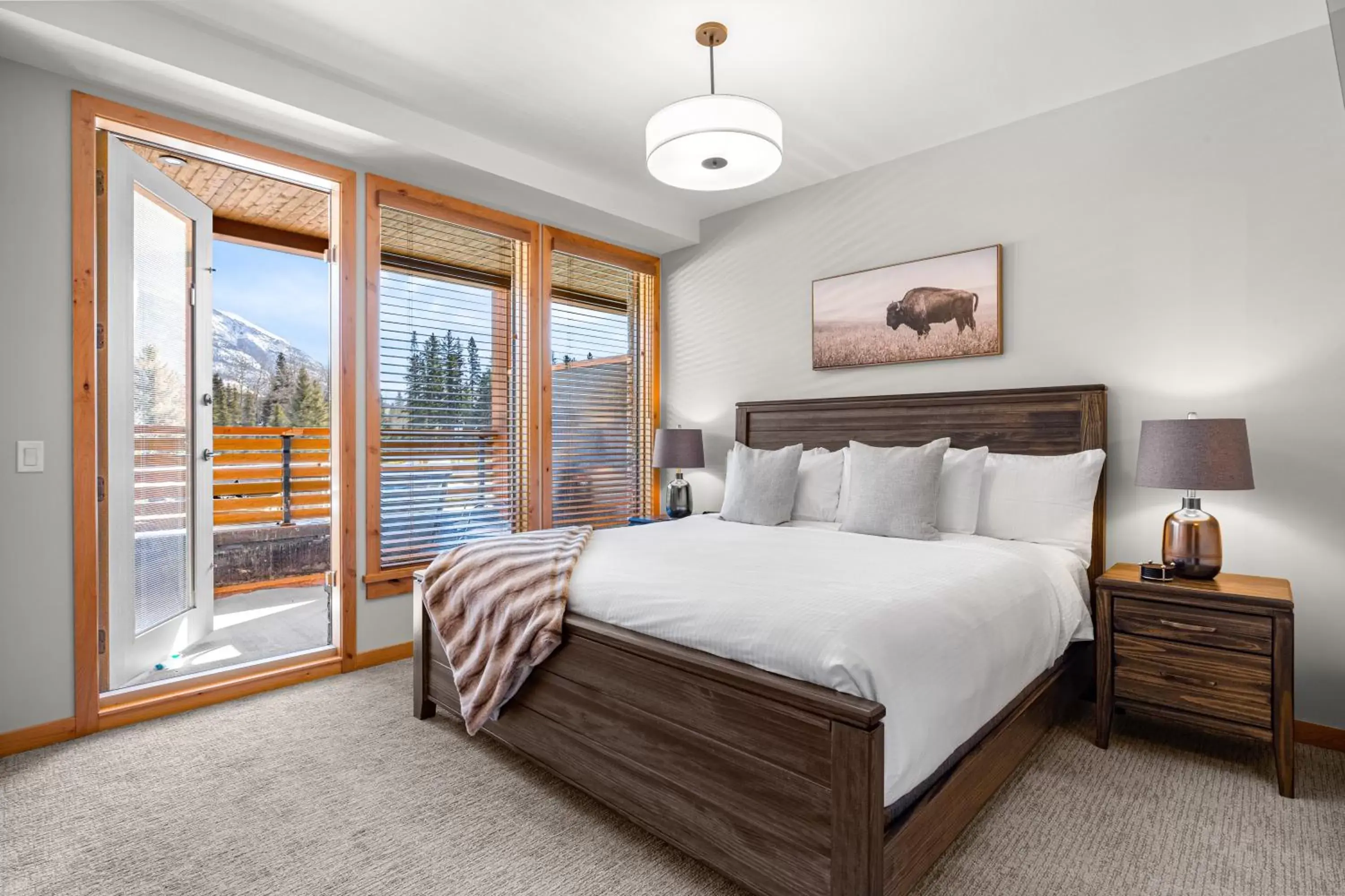 Bedroom in Tamarack Lodge by Spring Creek Vacations