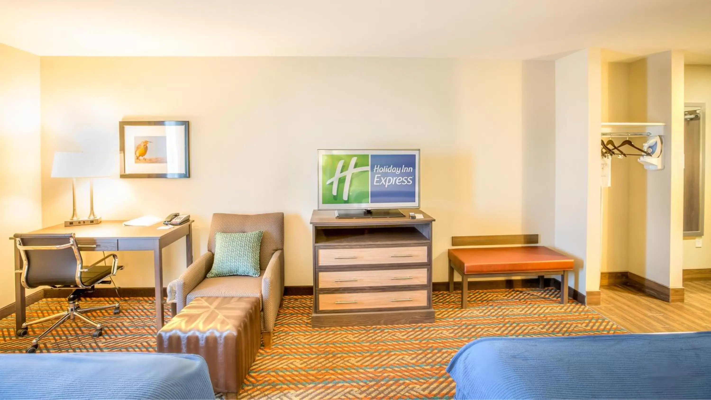 Photo of the whole room, TV/Entertainment Center in Holiday Inn Express Wichita South, an IHG Hotel