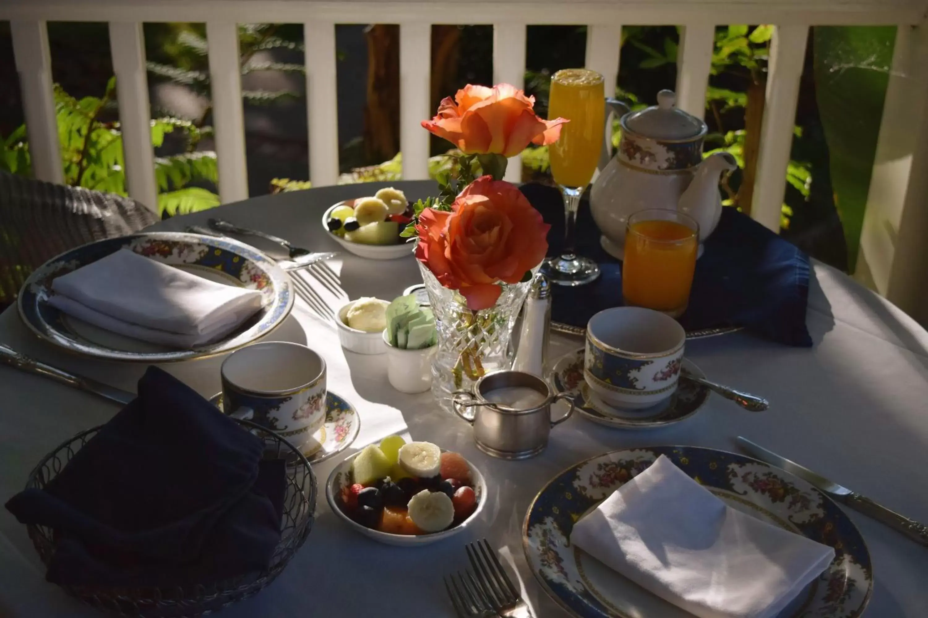 Breakfast in Simpson House Inn