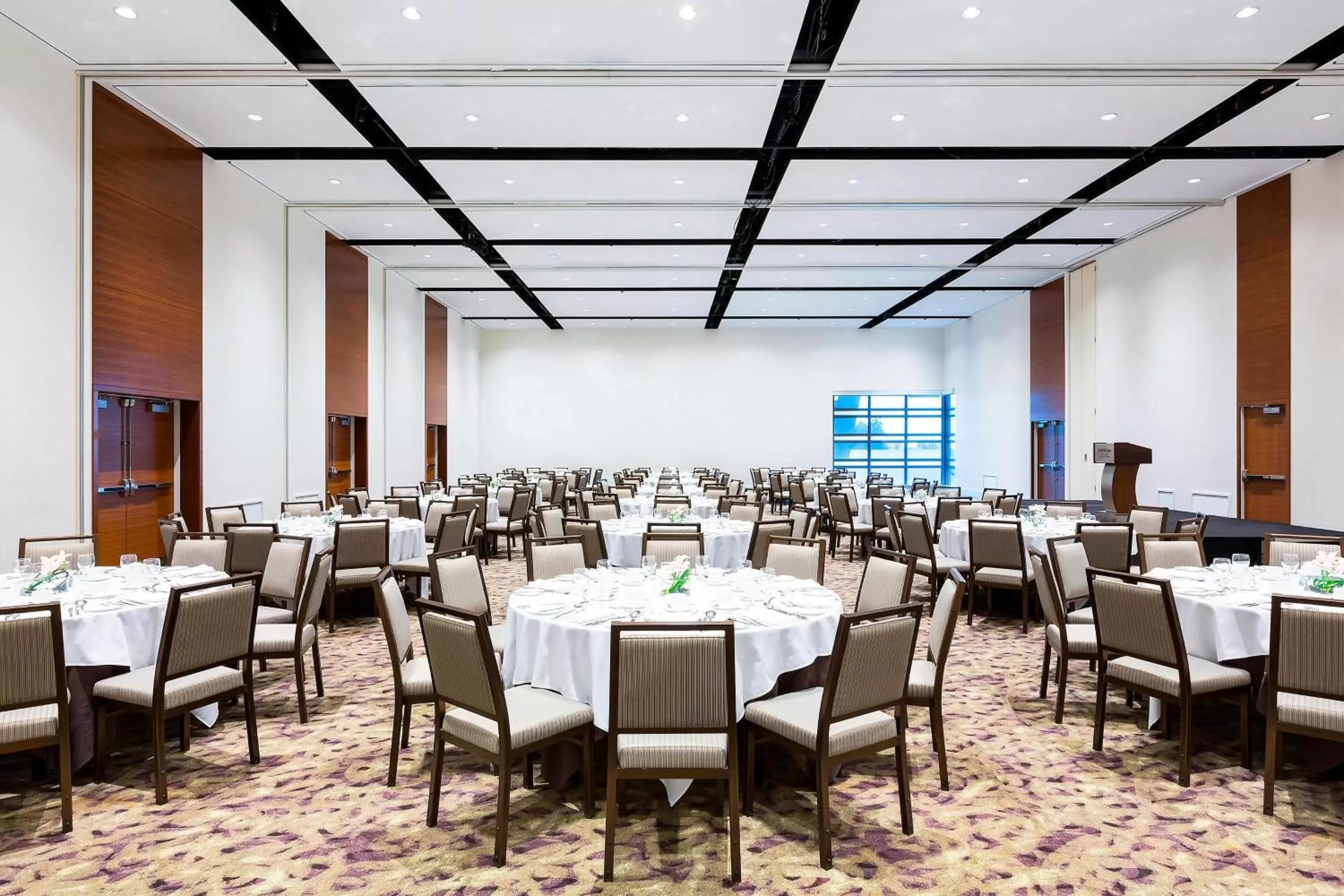 Meeting/conference room in The Westin Wall Centre, Vancouver Airport