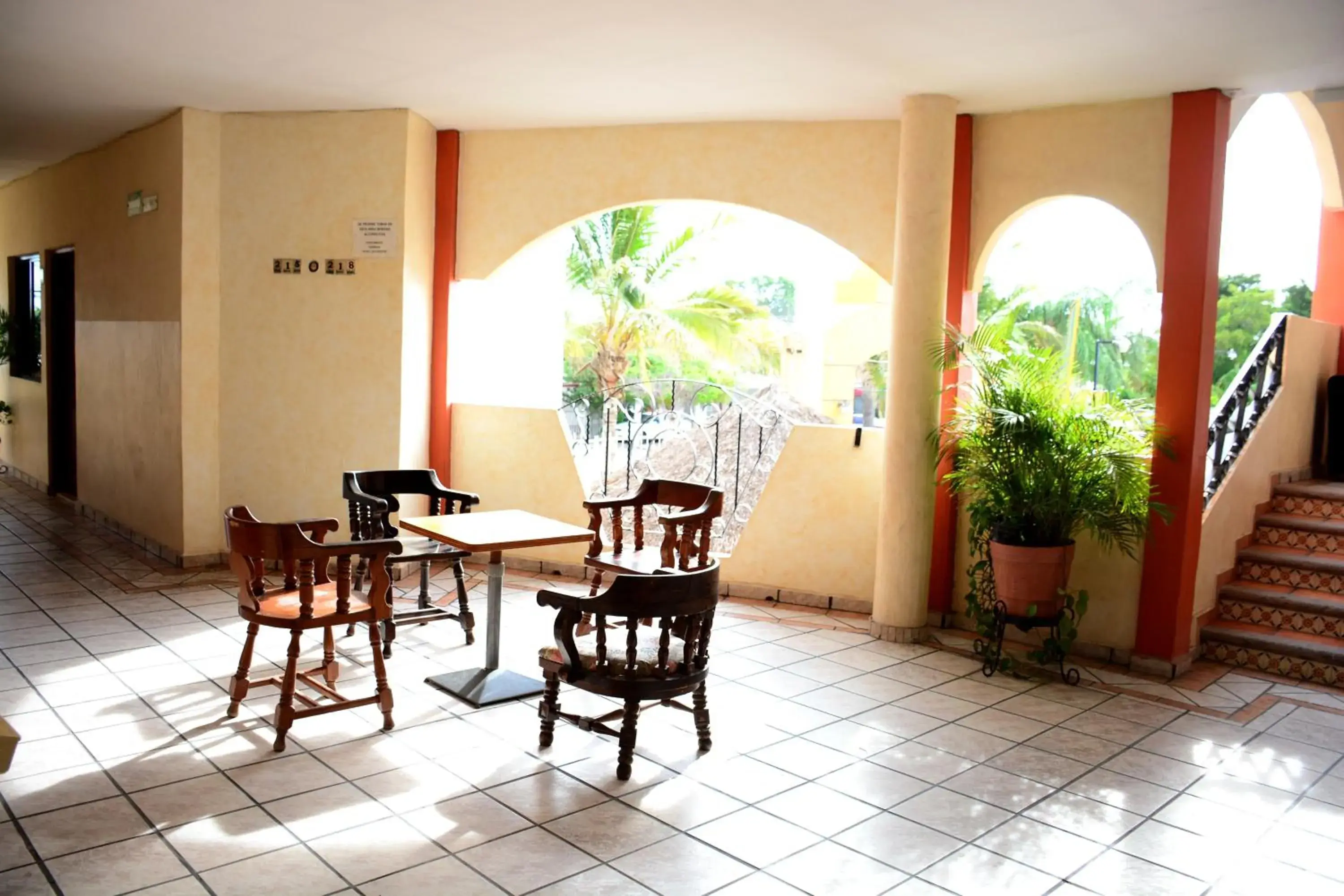 Balcony/Terrace, Dining Area in Hotel Las Fuentes