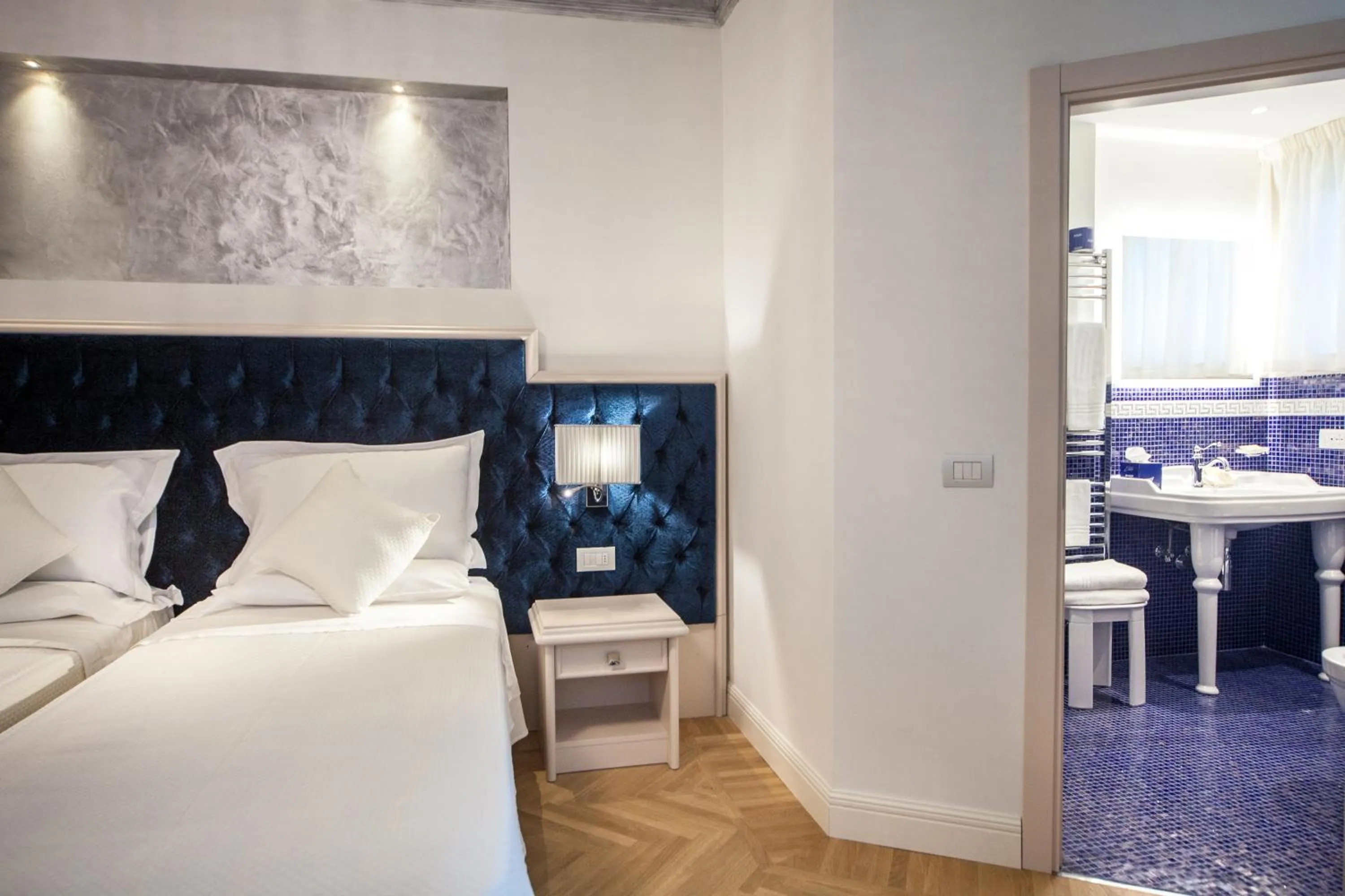 Photo of the whole room, Bed in Hotel Aurelia