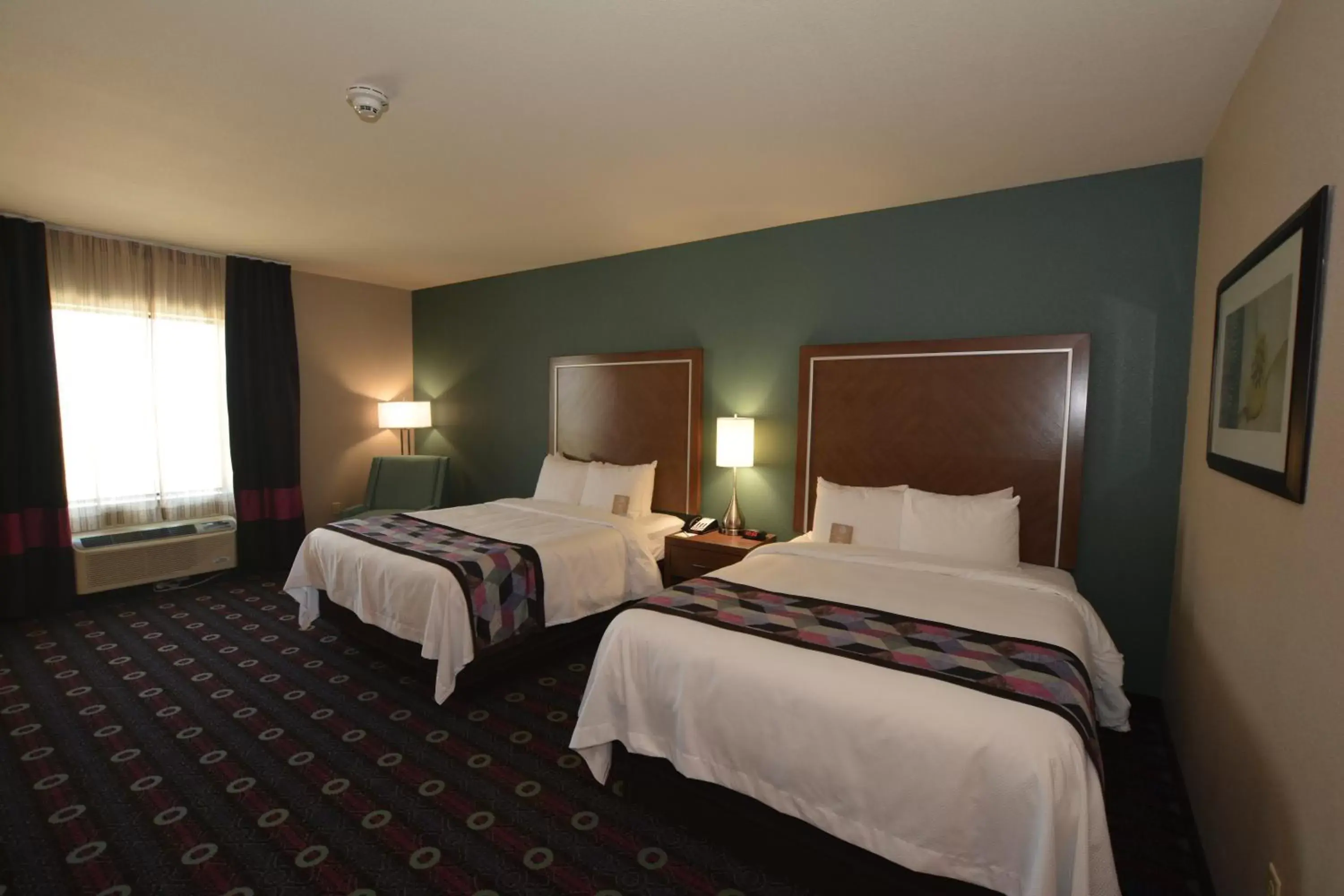 Bedroom, Bed in Comfort Inn & Suites Newcastle - Oklahoma City