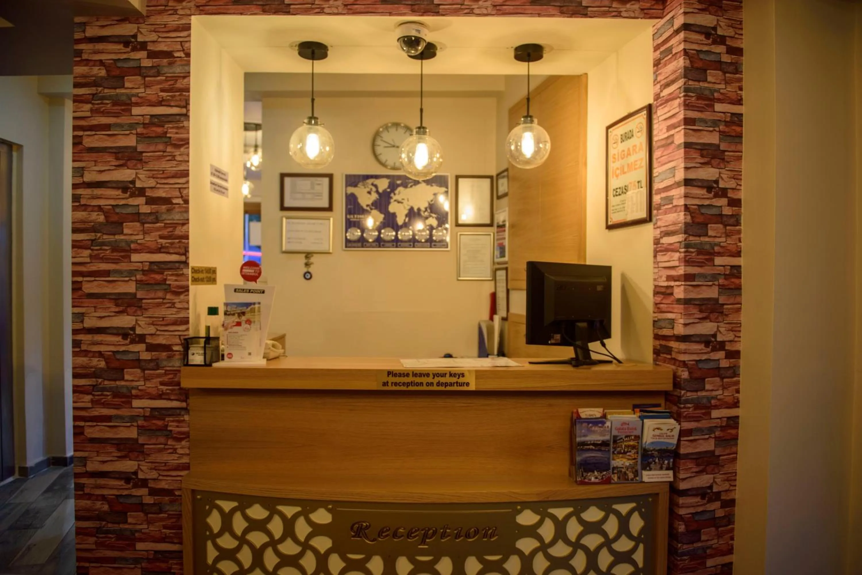 Lobby or reception in Tayahatun Hotel