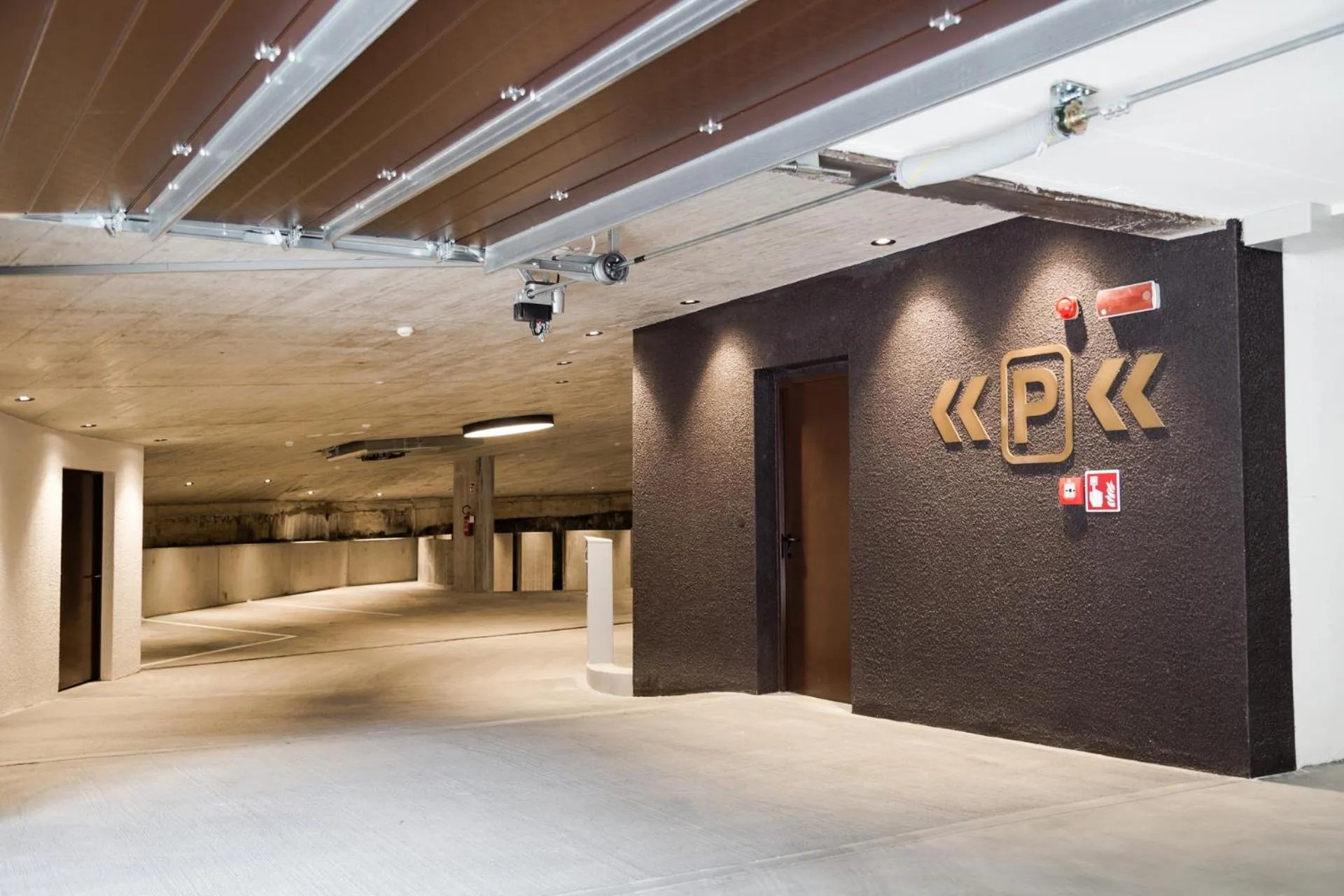 Parking in Freina Mountain Lifestyle Hotel