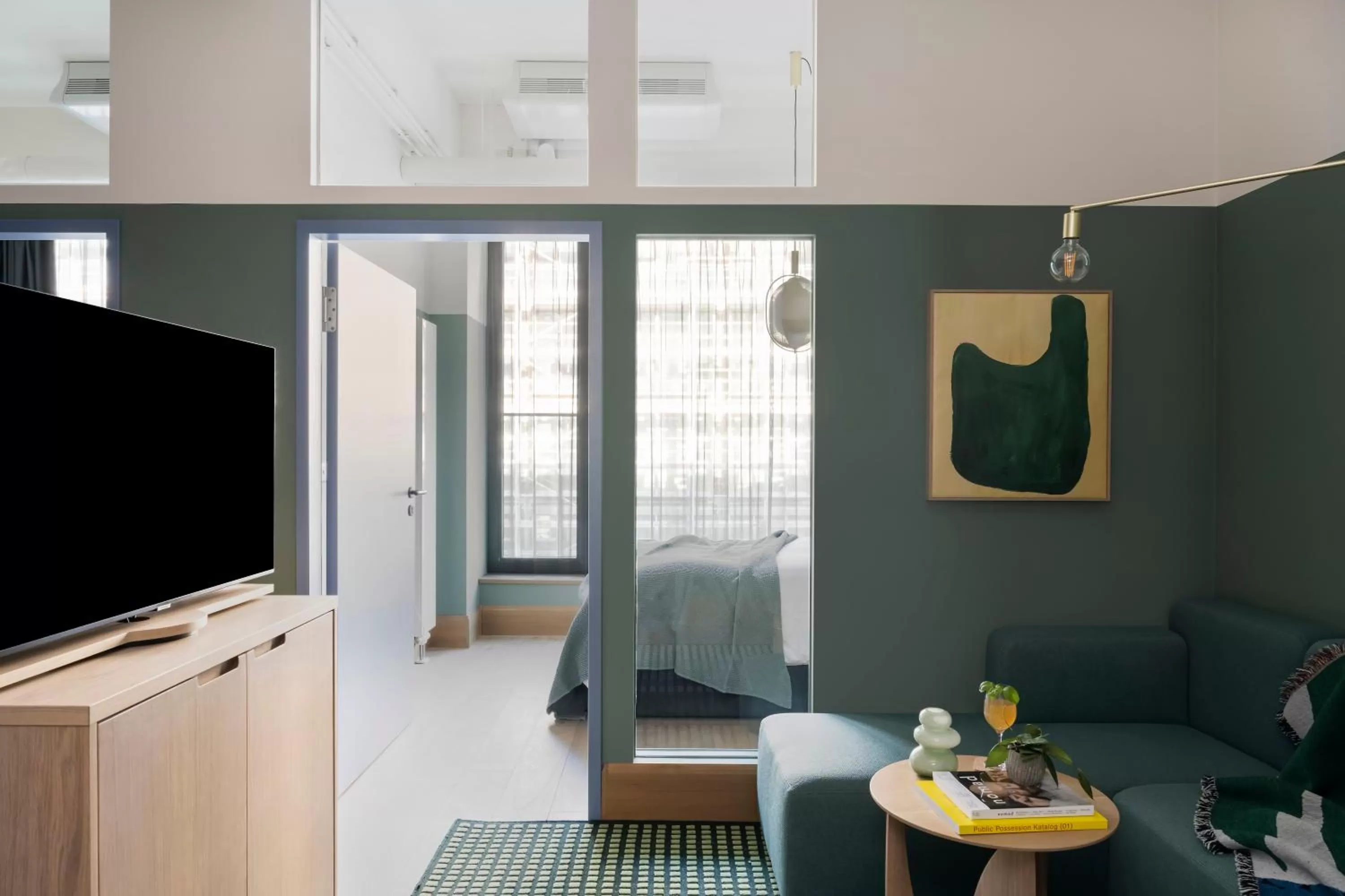 TV and multimedia in WunderLocke Munich