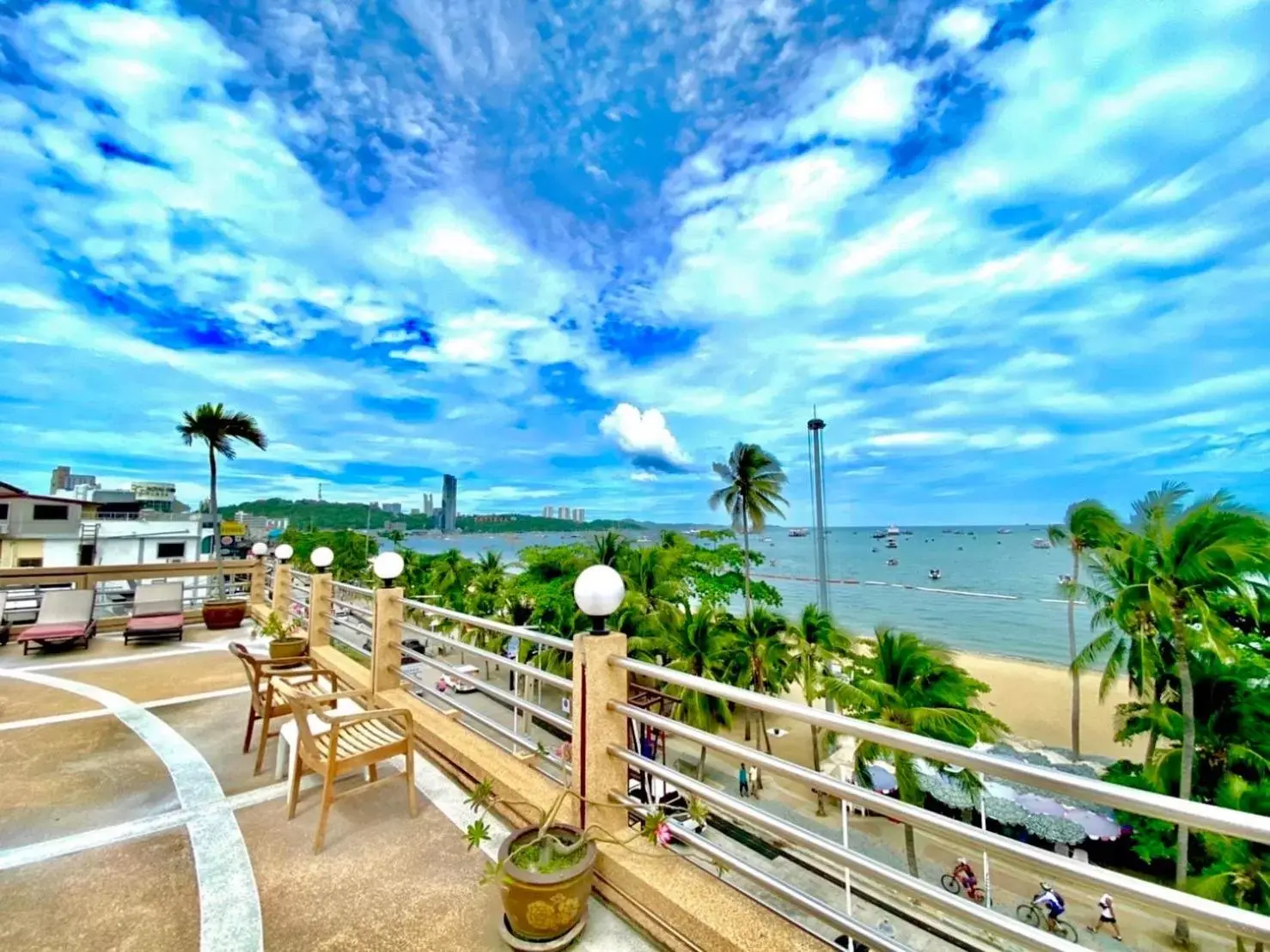 View (from property/room), Balcony/Terrace in AA Hotel Pattaya