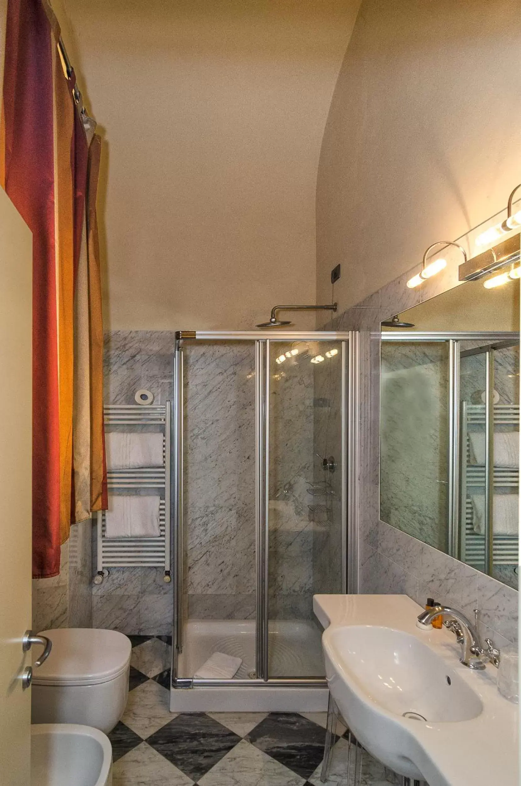 Bathroom in Hotel Novecento
