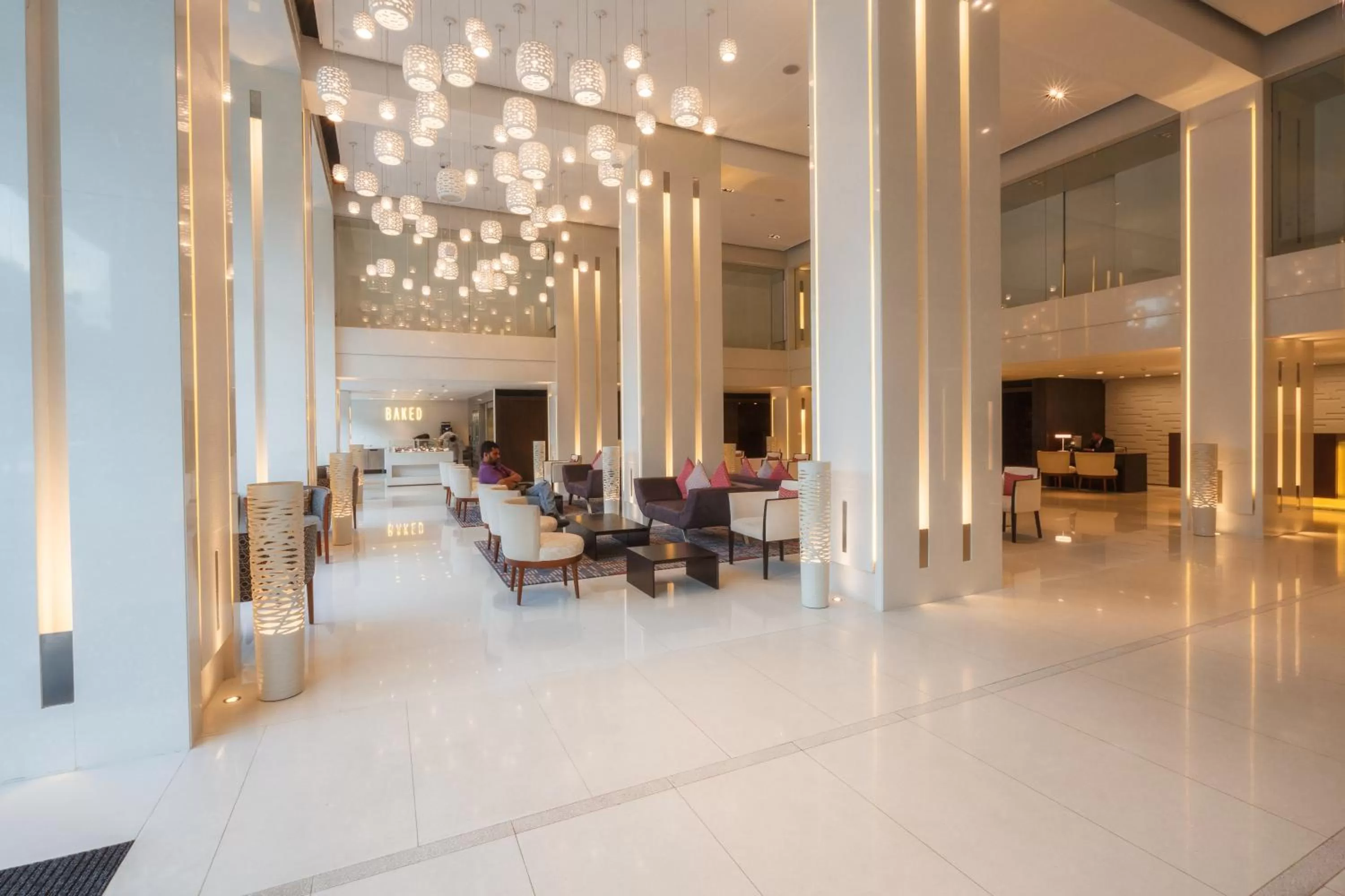 Restaurant/places to eat in Ramada Colombo