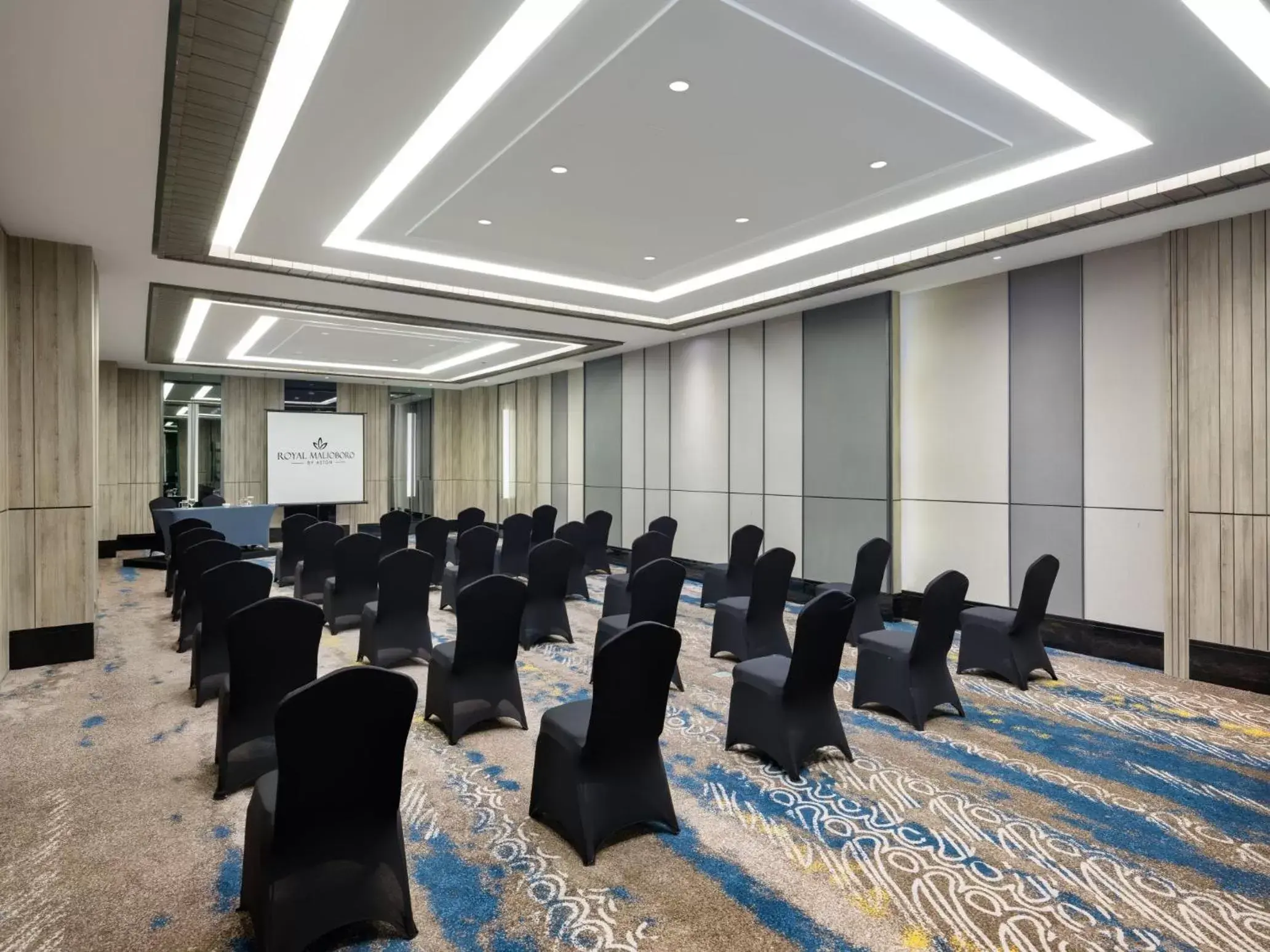 Meeting/conference room in Royal Malioboro by ASTON