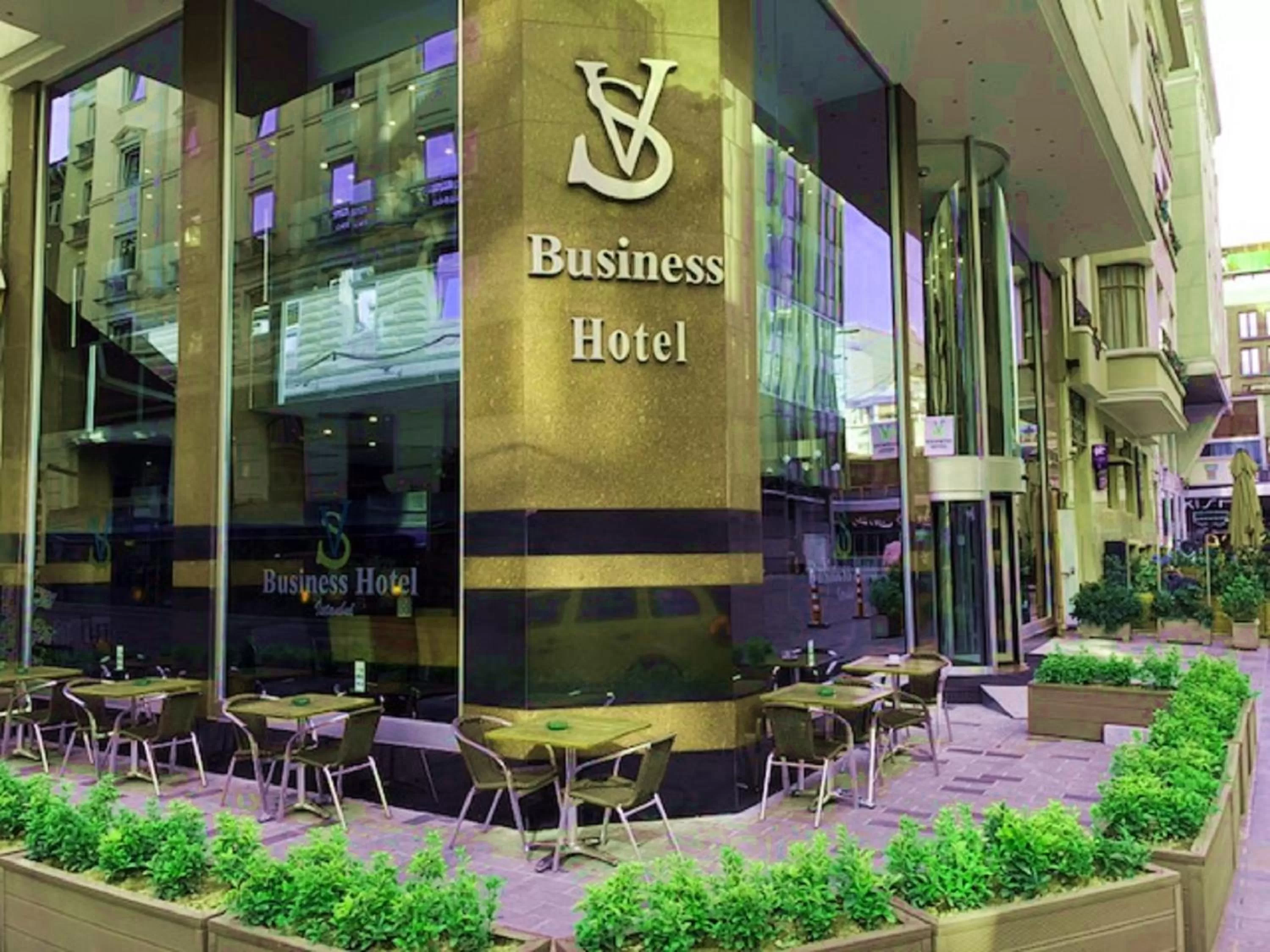 Facade/entrance in SV Business Hotel Taksim