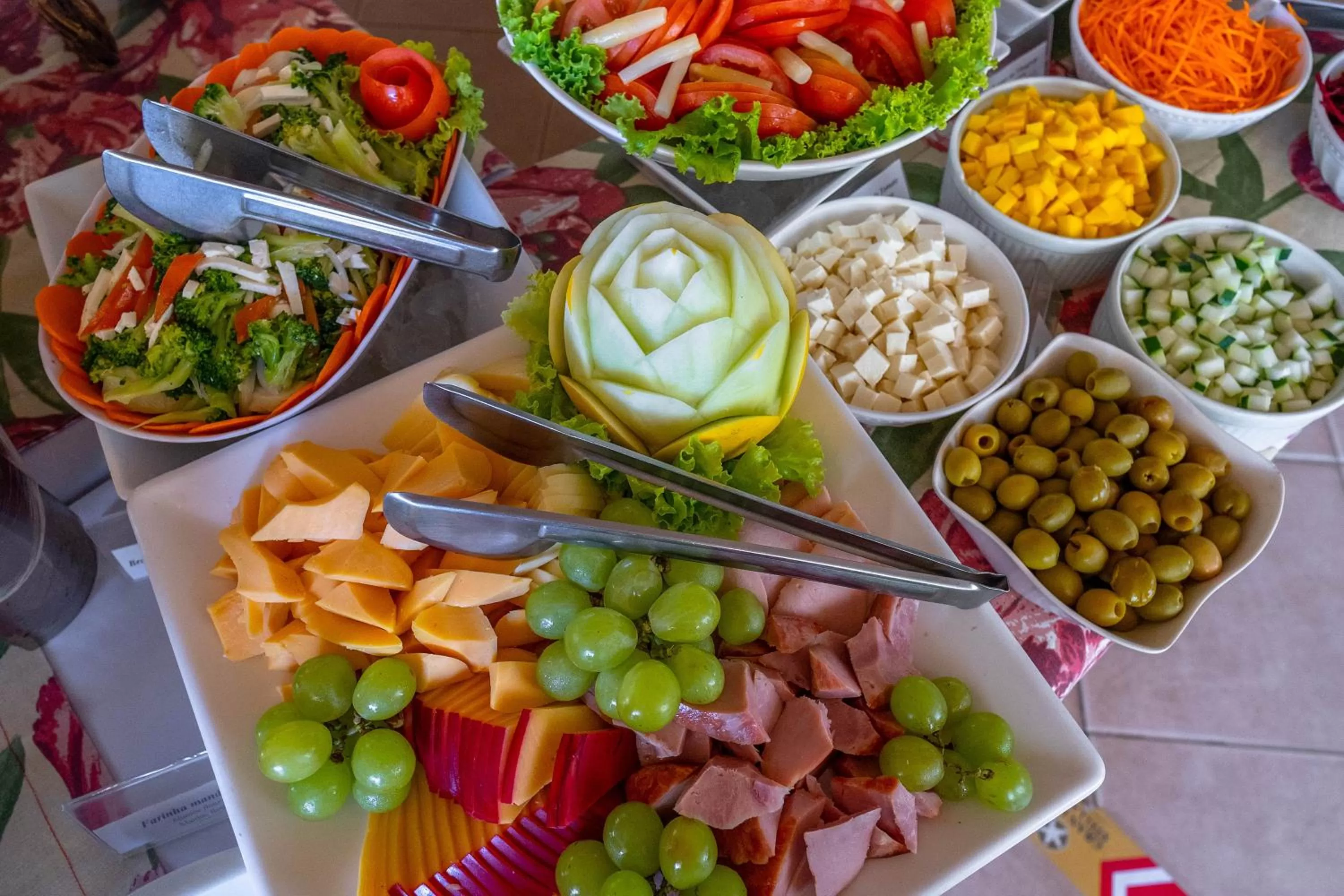 Food and drinks in Gran Hotel Stella Maris Urban Resort & Conventions