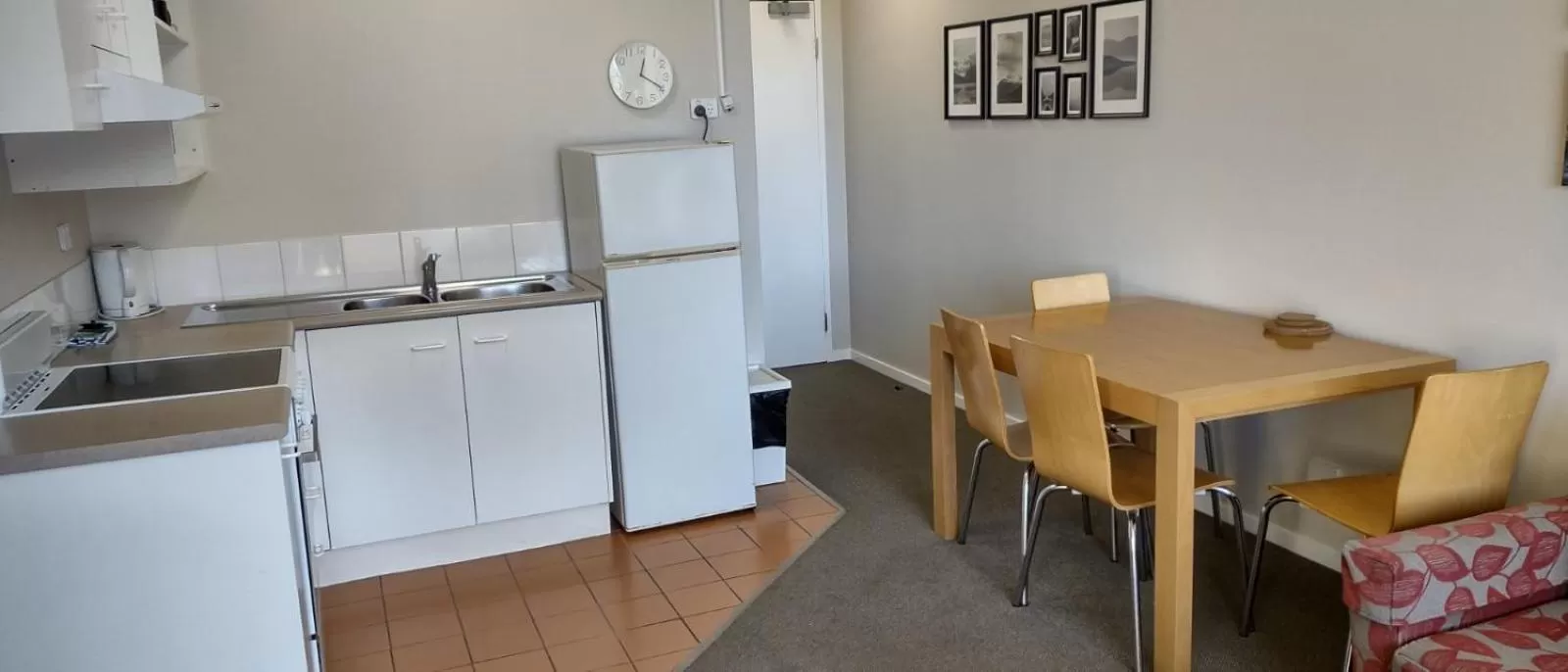 Chasely Apartment Hotel