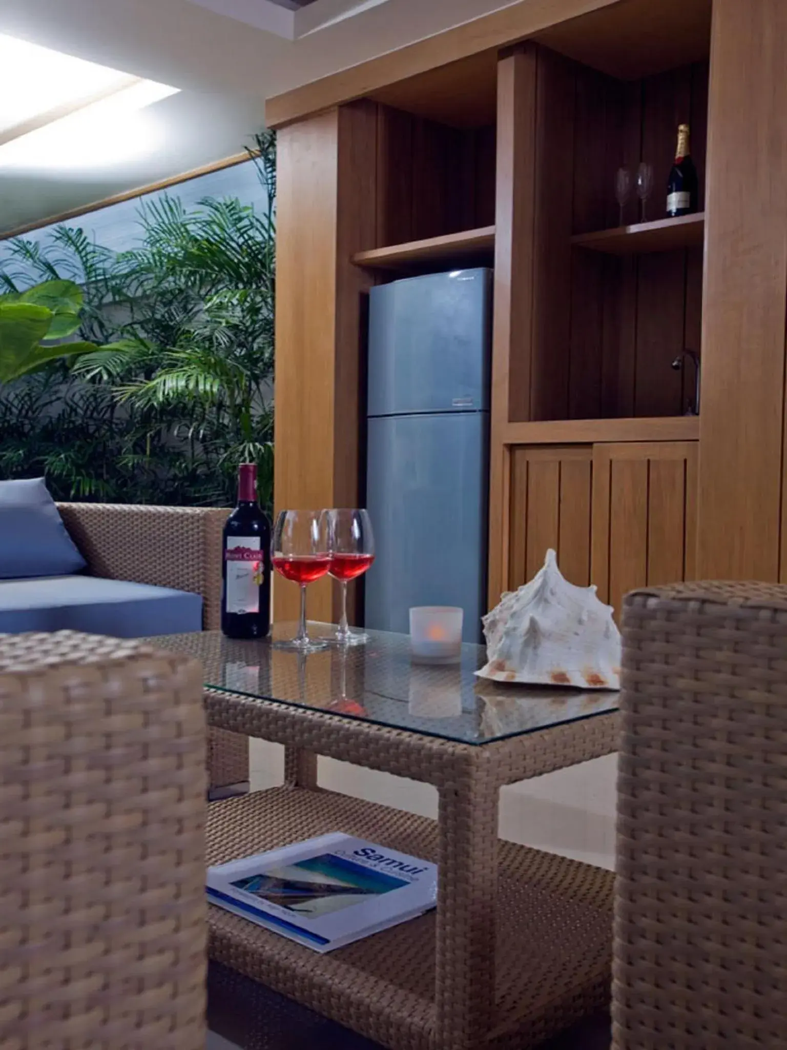 Dining area in Samui Boat Lagoon