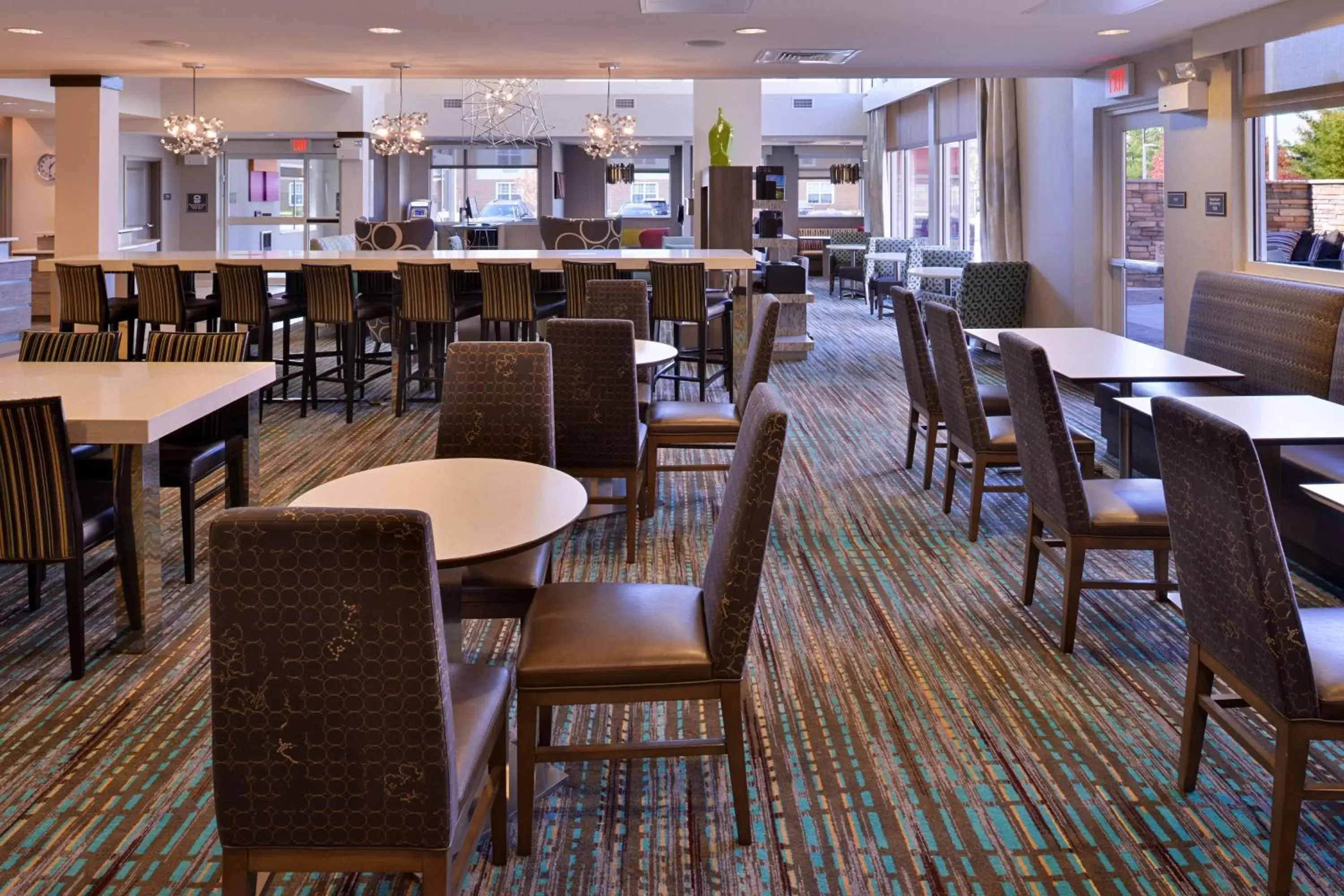 Breakfast, Restaurant/Places to Eat in Residence Inn by Marriott East Lansing