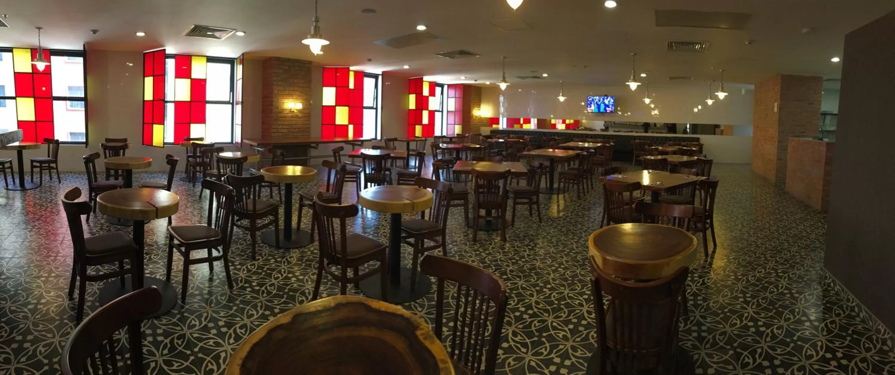 Restaurant/places to eat in Holiday Inn Mexico Santa Fe by IHG