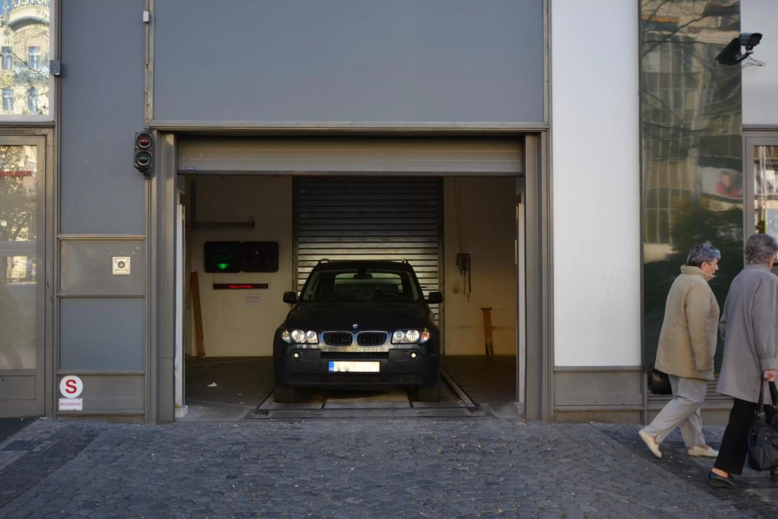 Property building in EA ApartHotel Melantrich