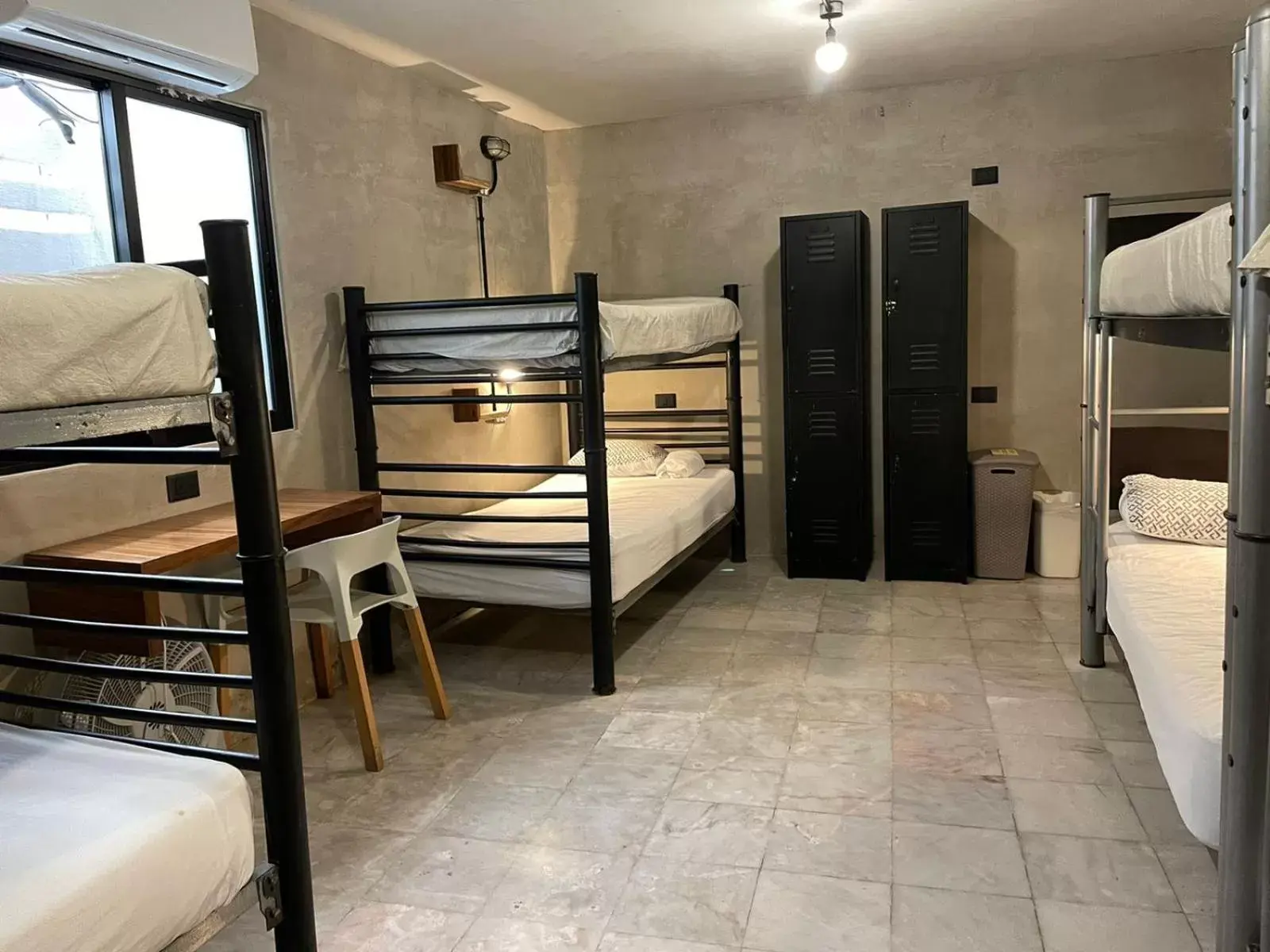 Bunk Bed in Moloch Hostel & Suites