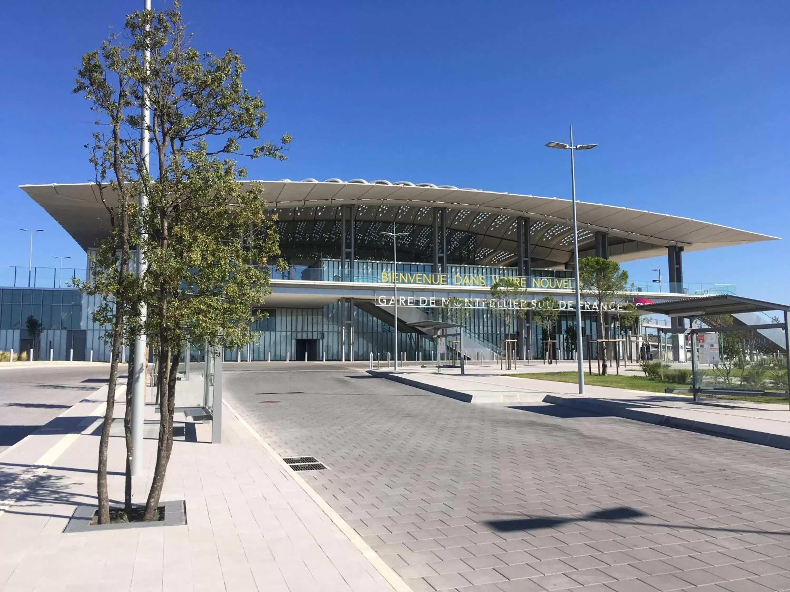 Off site, Property Building in Kyriad Montpellier Aéroport - Gare Sud de France