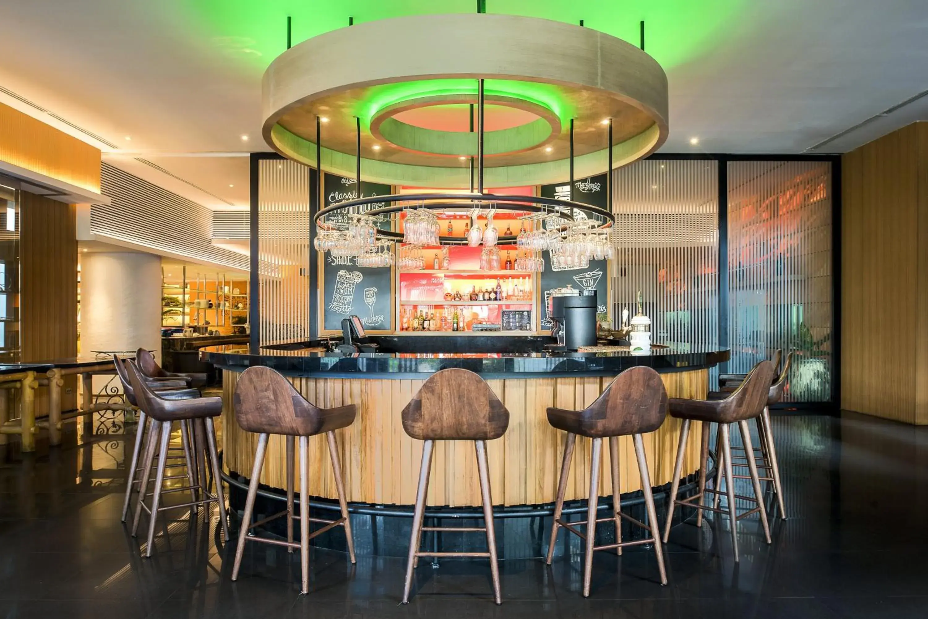 Lounge or bar, Lounge/Bar in Centara Grand Mirage Beach Resort Pattaya - SHA Extra Plus