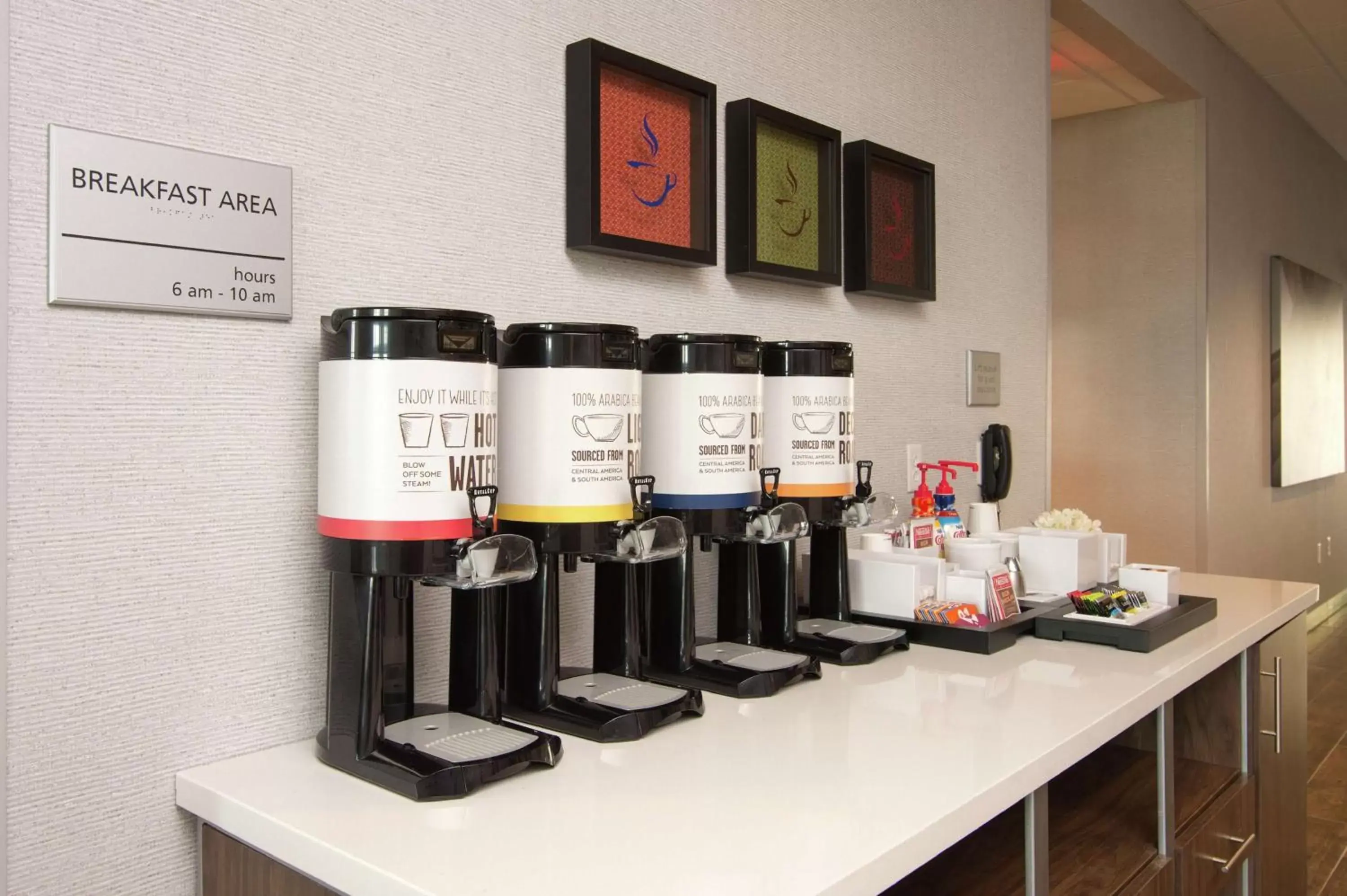 Lobby or reception in Hampton Inn & Suites by Hilton Nashville North Skyline Lobby or reception in Hampton Inn & Suites by Hilton Nashville North Skyline