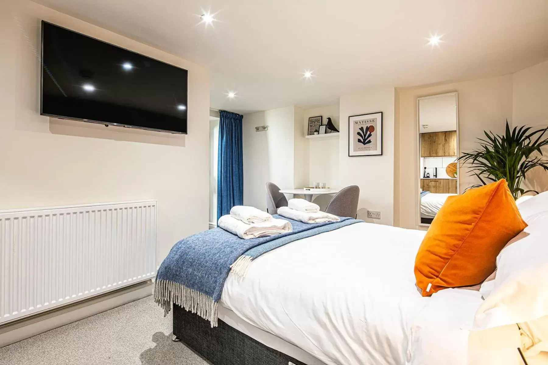 TV and multimedia in The Belmont - Harrogate Stays
