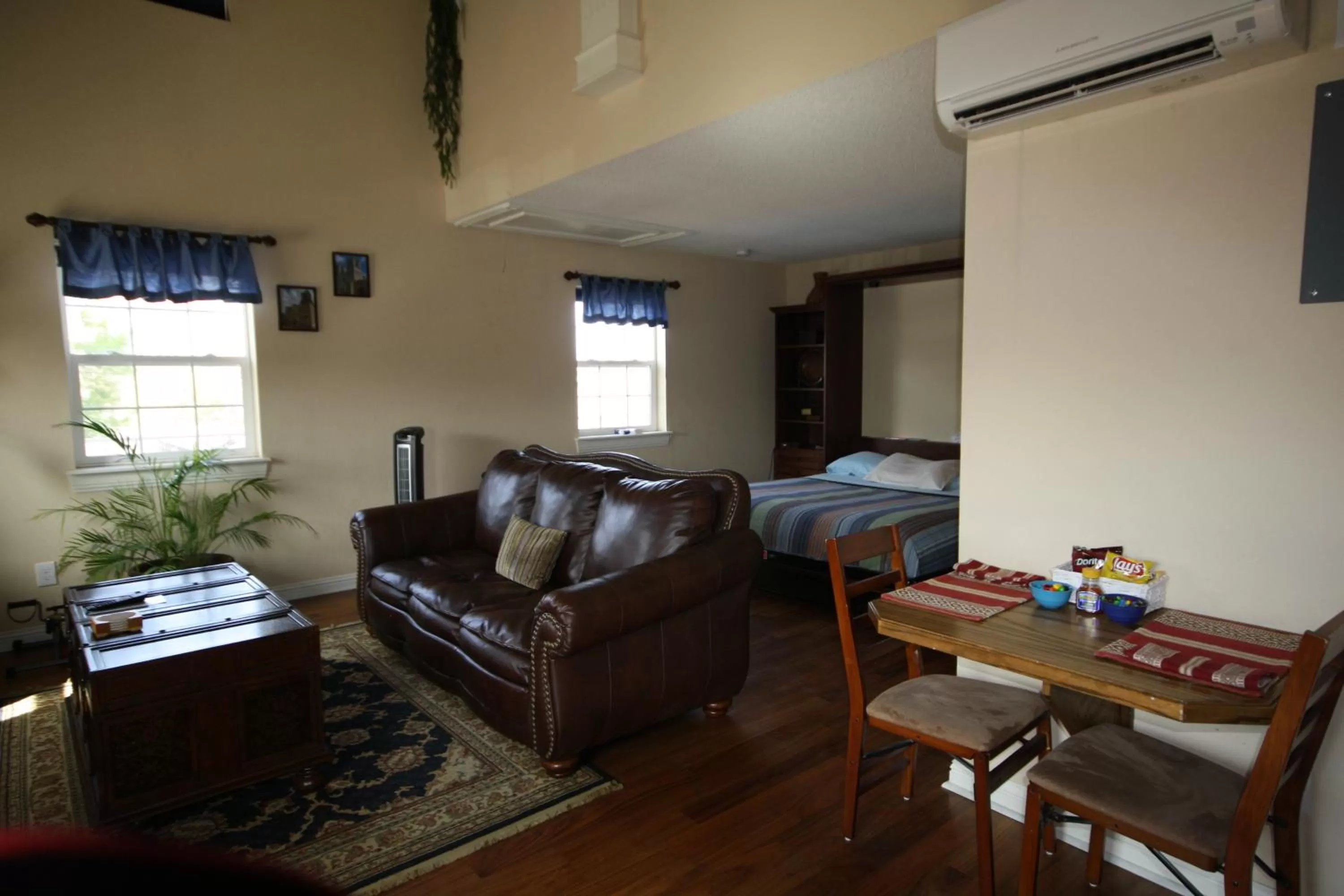 Decorative detail in Woodrow House Bed & Breakfast