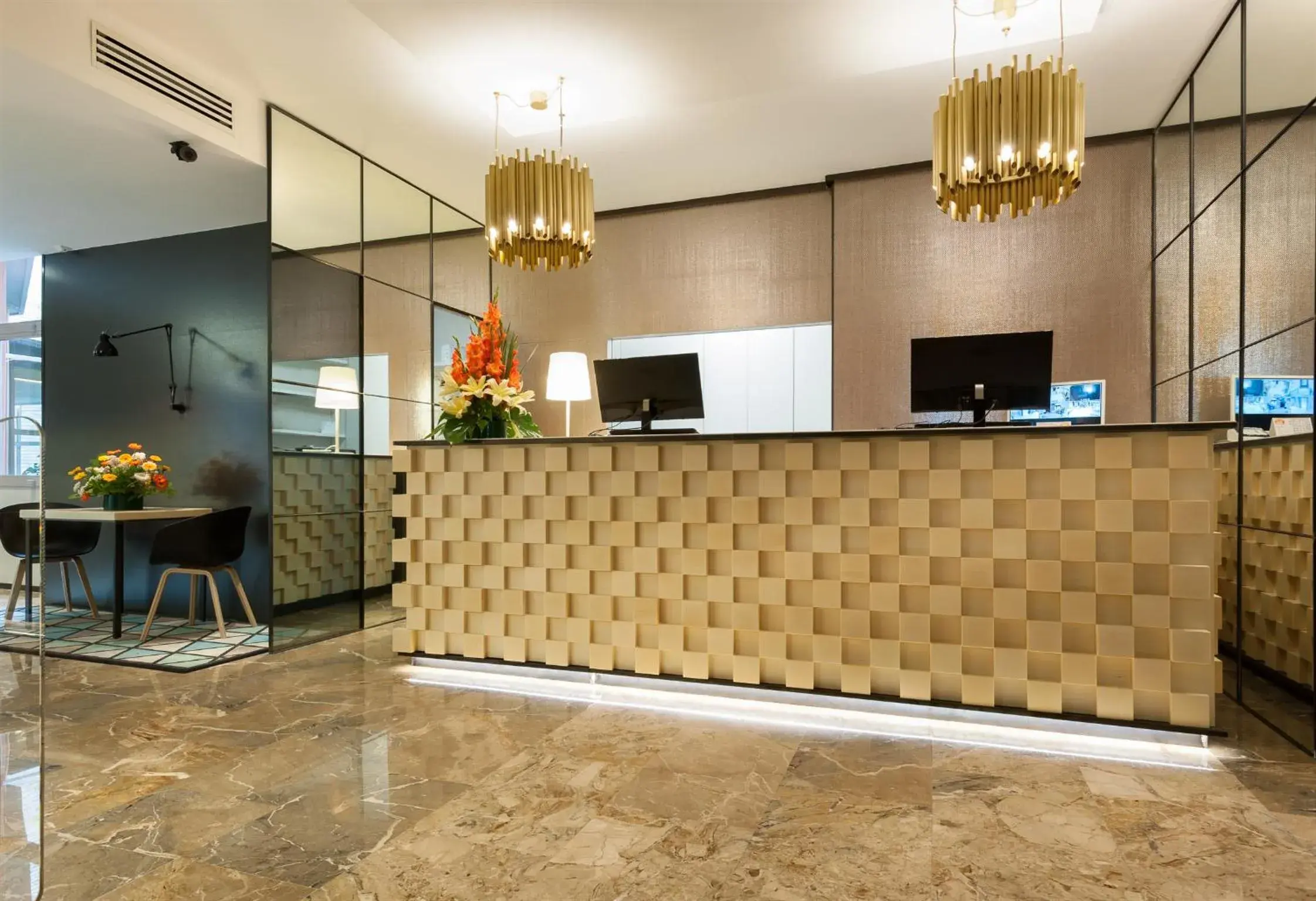 Lobby or reception, Lobby/Reception in Hotel Lombardia