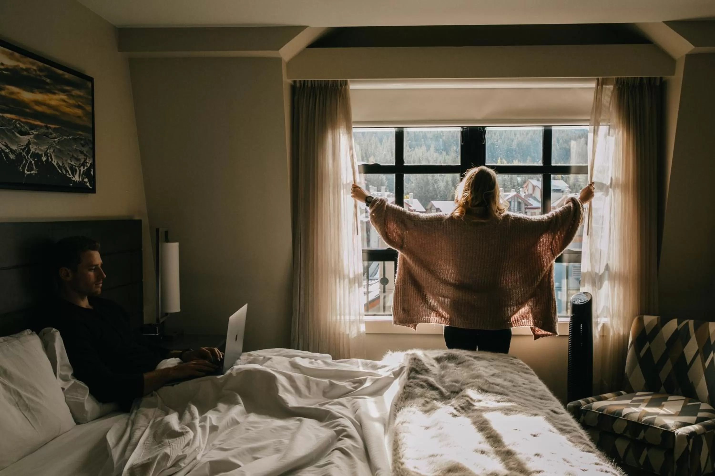 Bed in Sundial Hotel