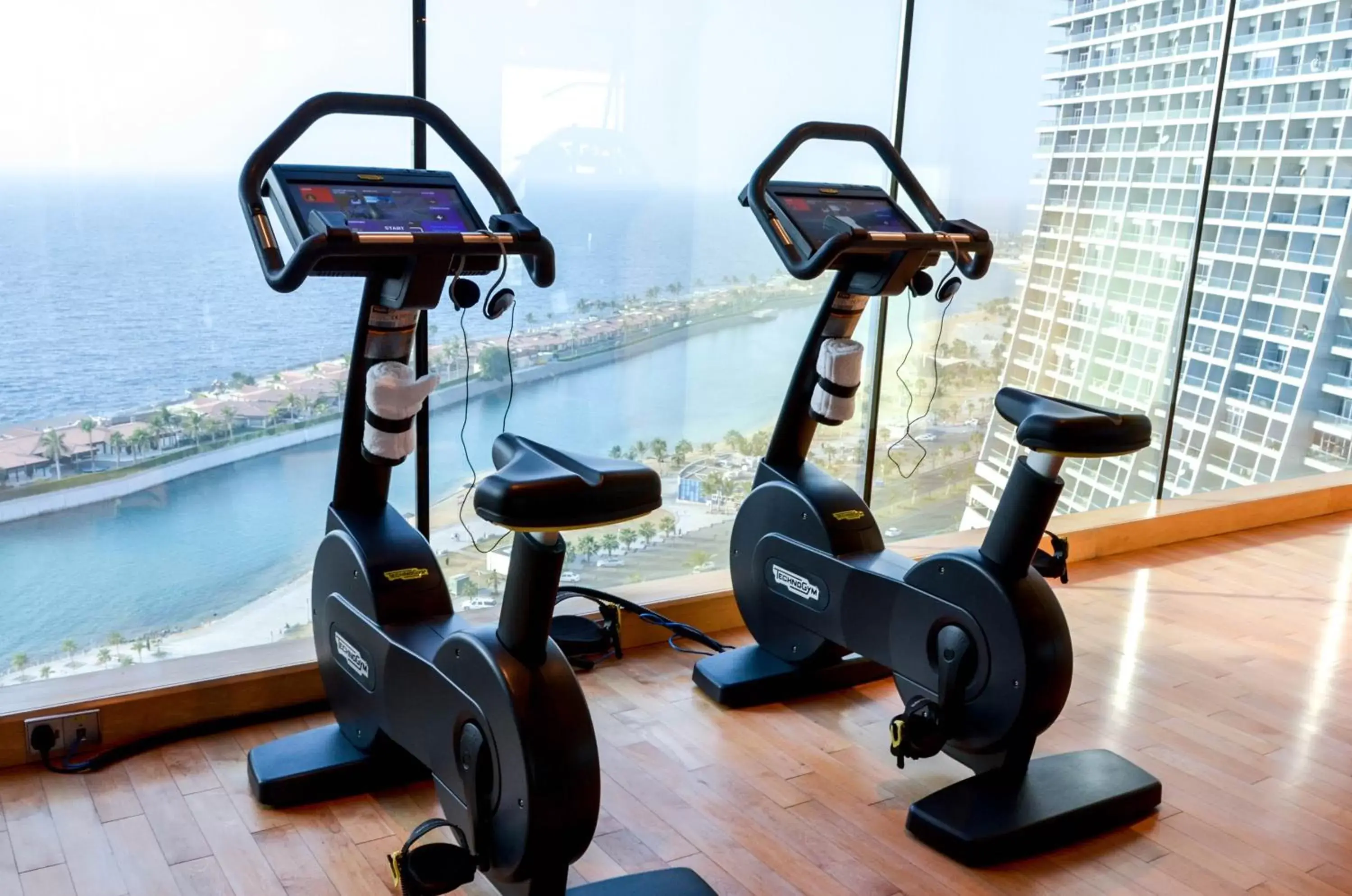 Fitness centre/facilities in Rosewood Jeddah Fitness centre/facilities in Rosewood Jeddah