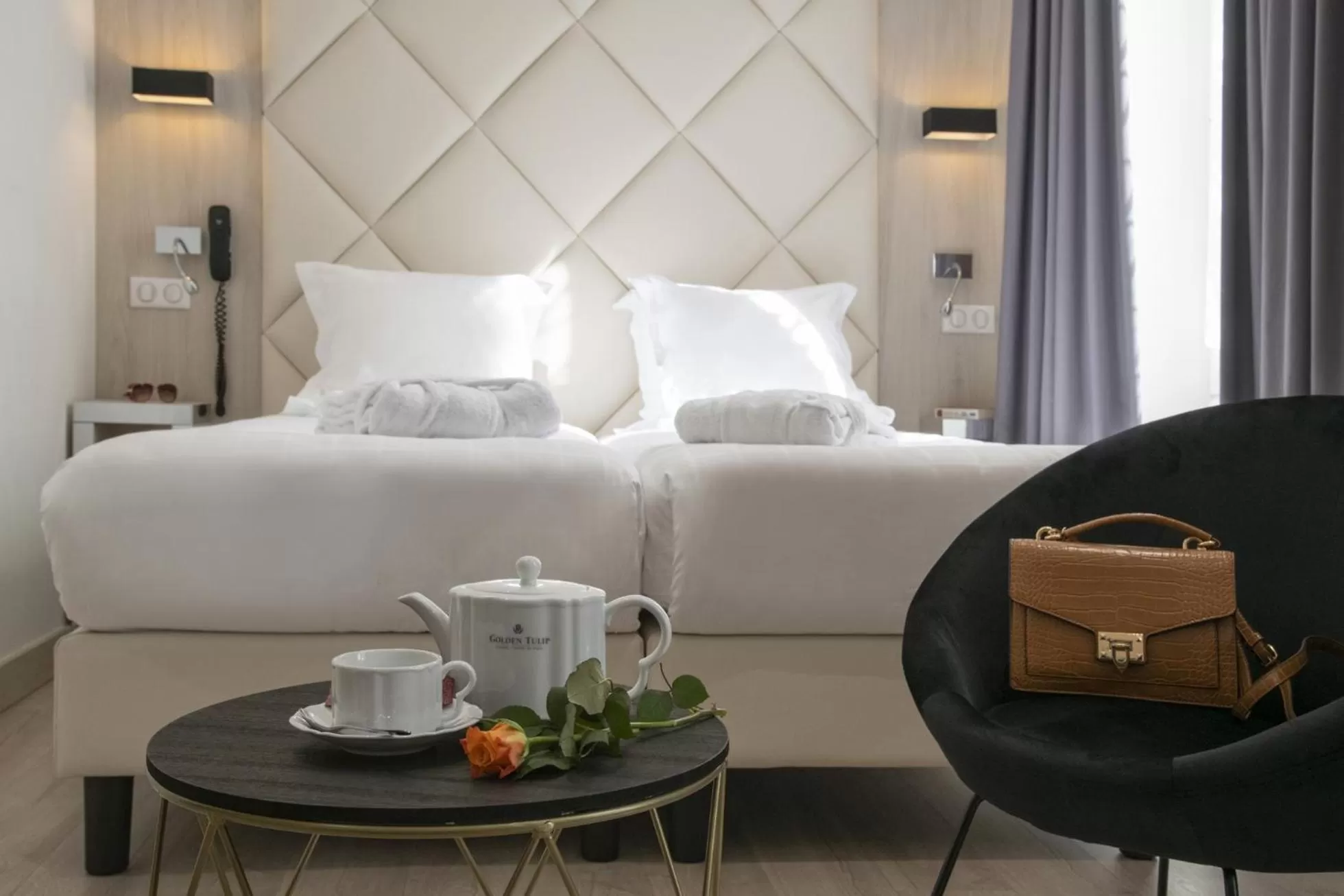 Bedroom, Bed in GOLDEN TULIP CANNES HOTEL de PARIS