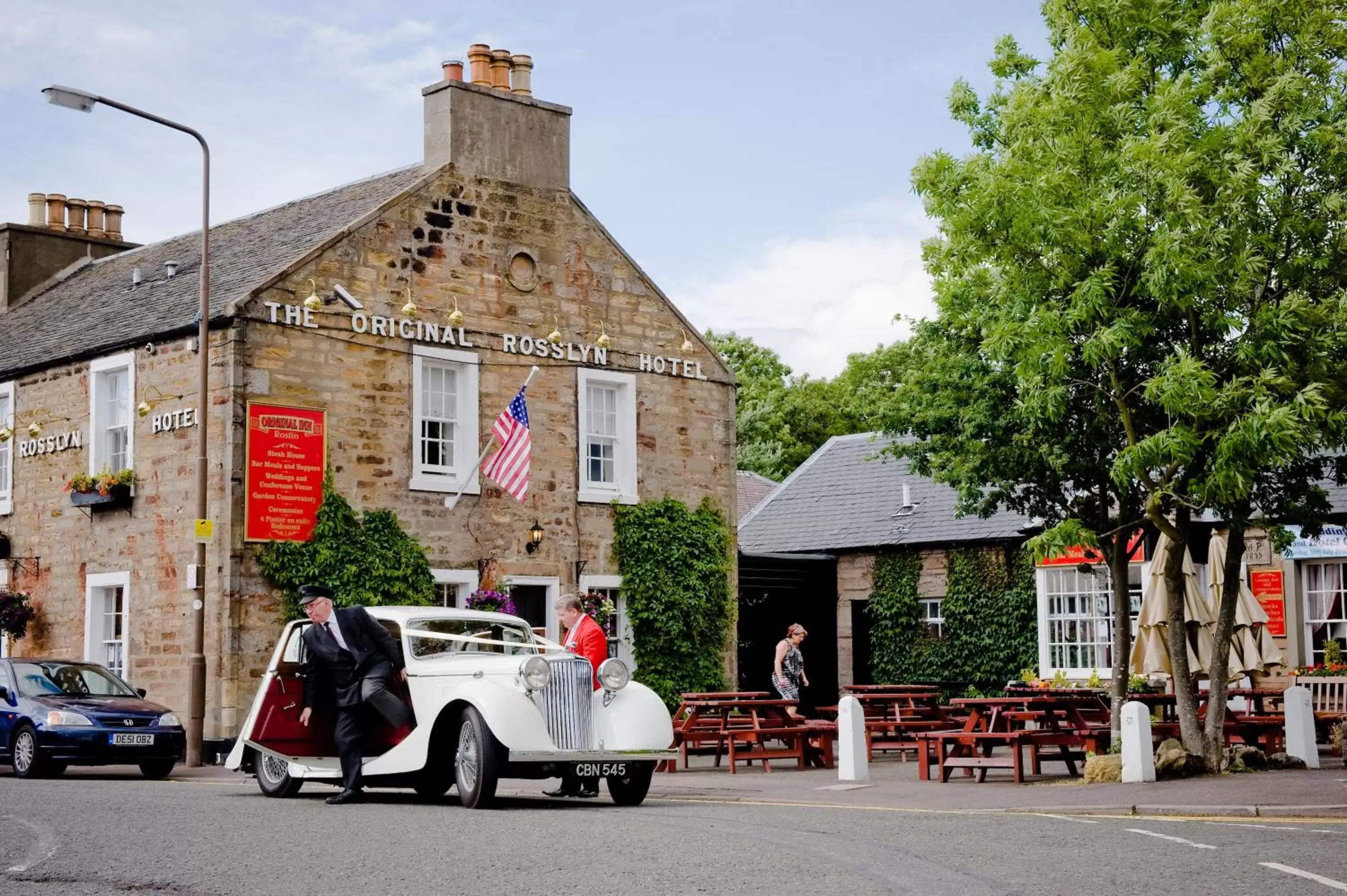 Facade/entrance, Property Building in The Original Rosslyn Inn