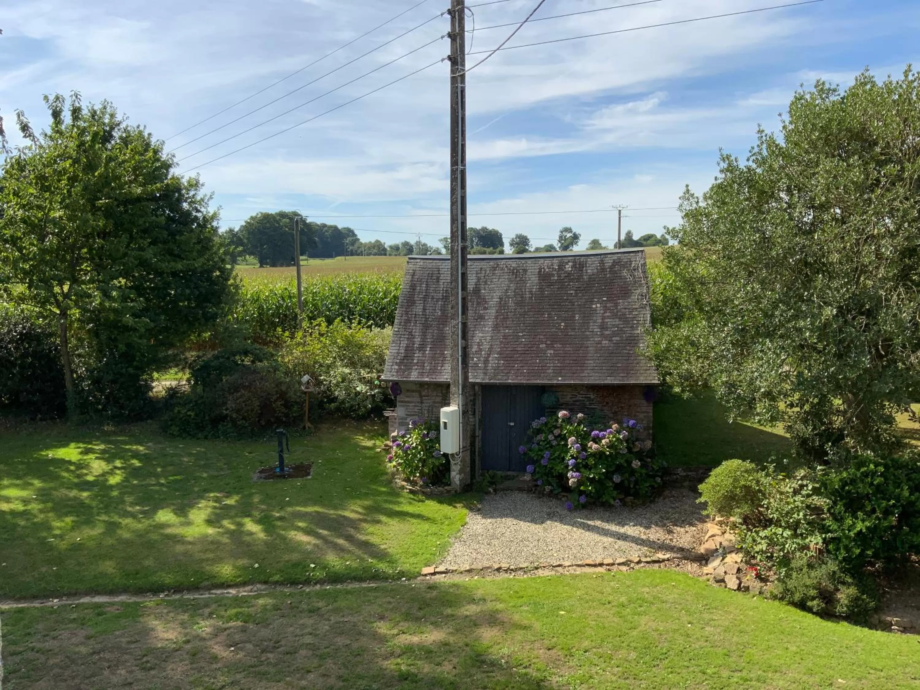 Garden, Property Building in Welcoming and peaceful bed and breakfast