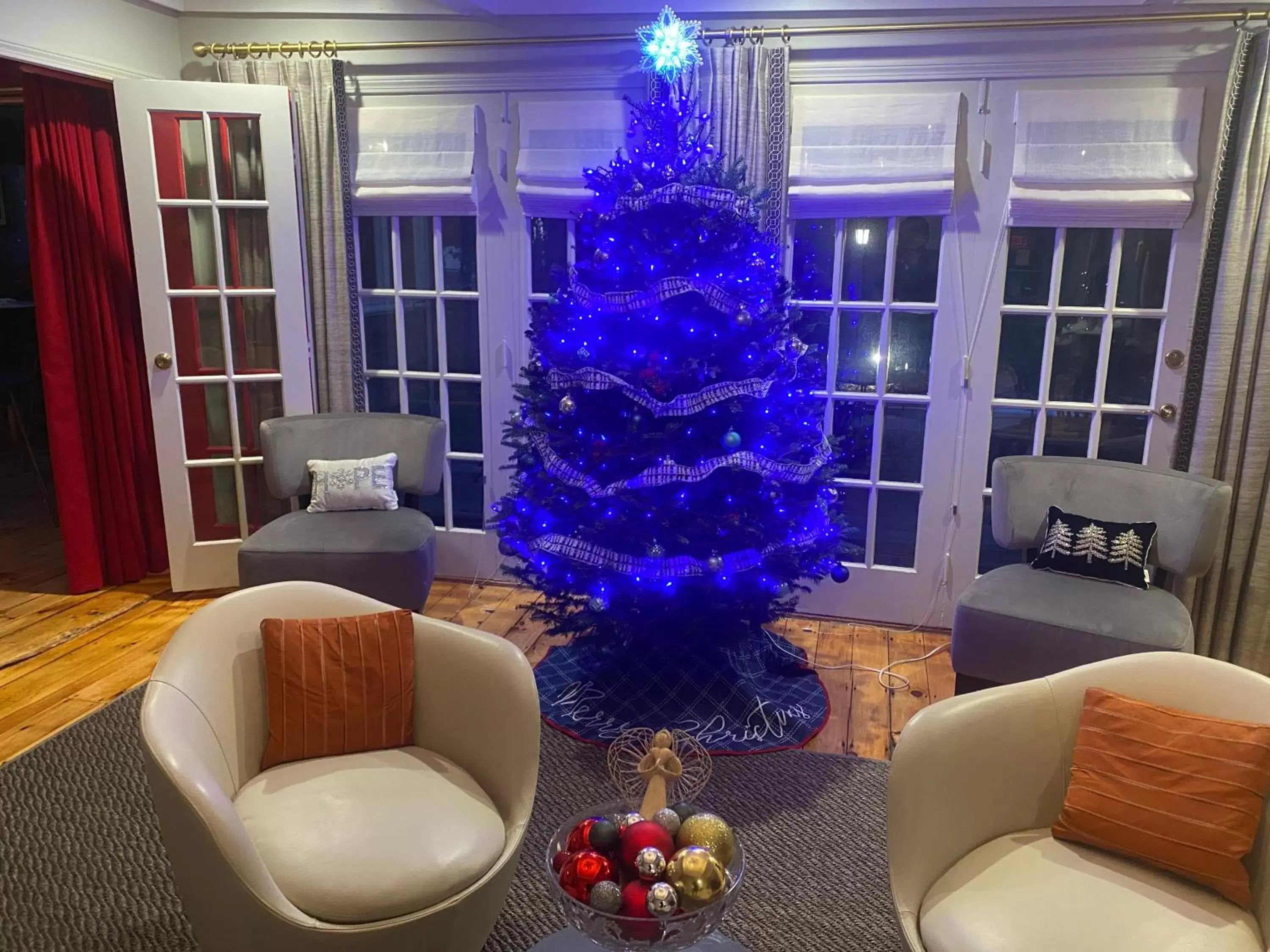 Seating Area in The Cornell Inn