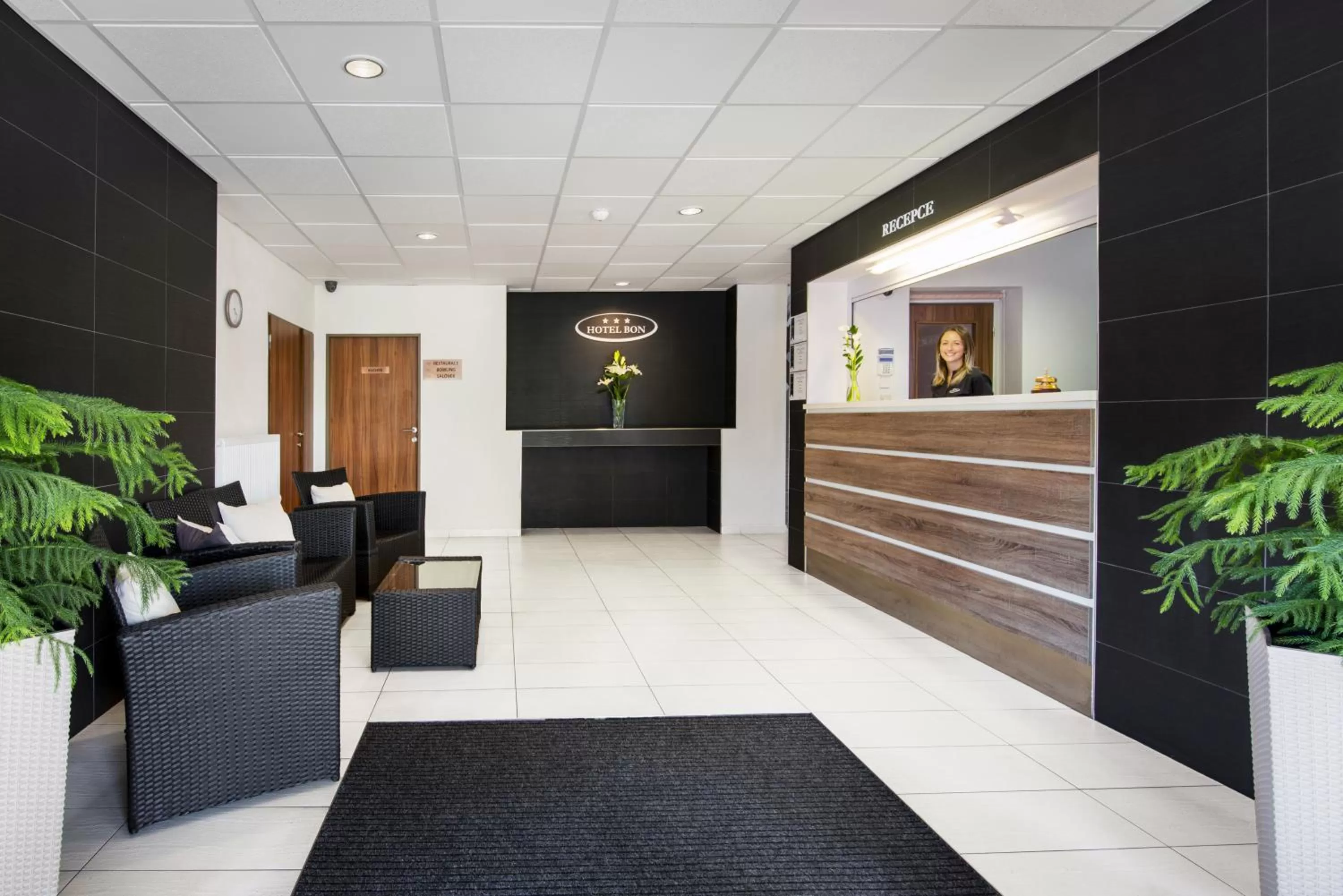 Lobby or reception in Hotel Bon