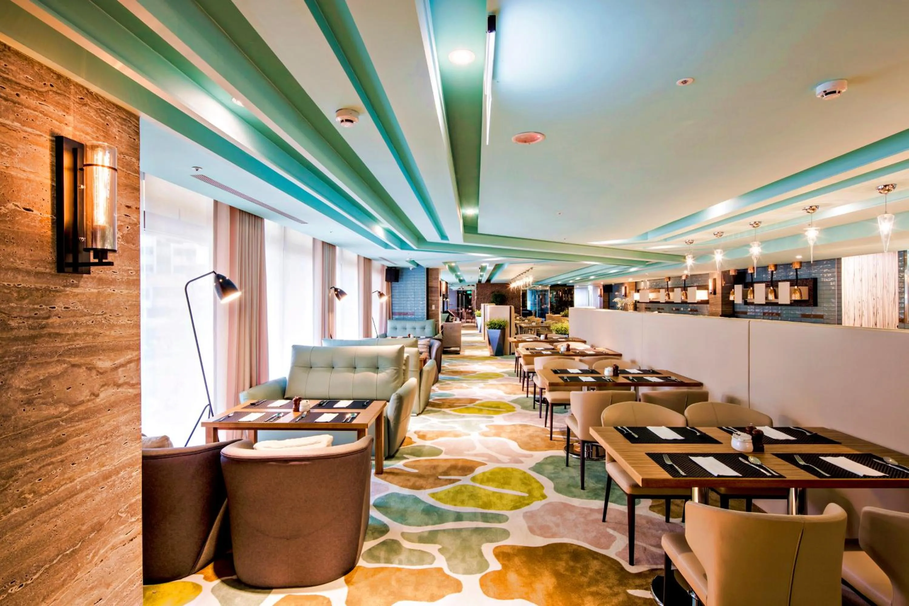 Restaurant/places to eat in The HO Hotel