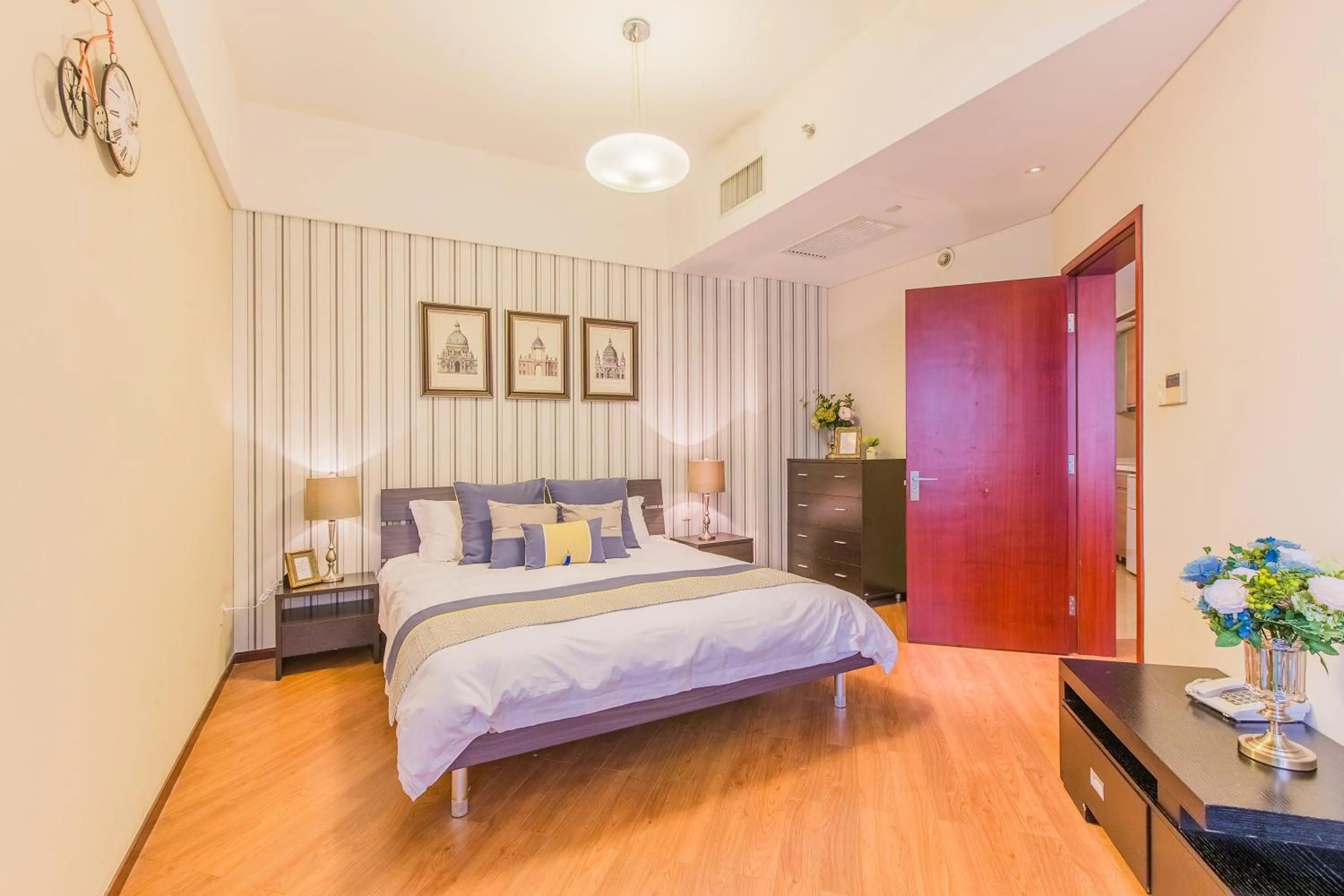 Bed in Westlake 7 Service Apartment