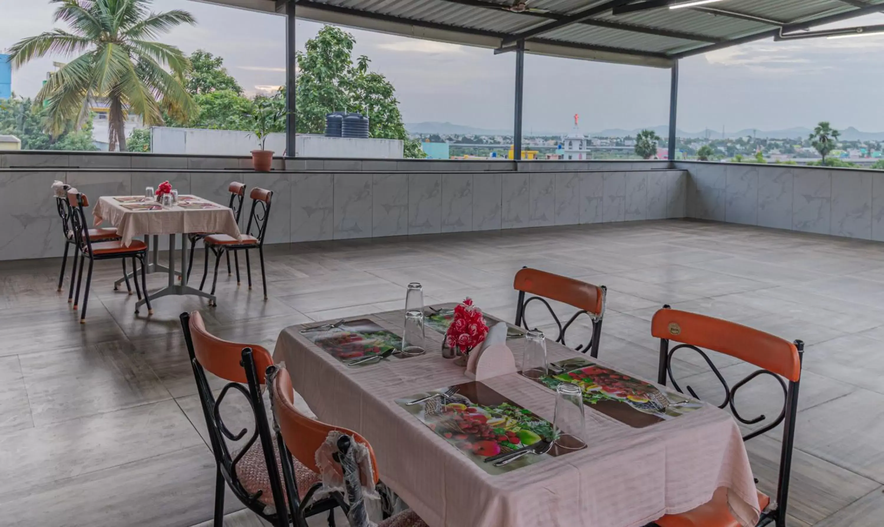 Restaurant/places to eat in Treebo Pranav Park Restaurant/places to eat in Treebo Pranav Park