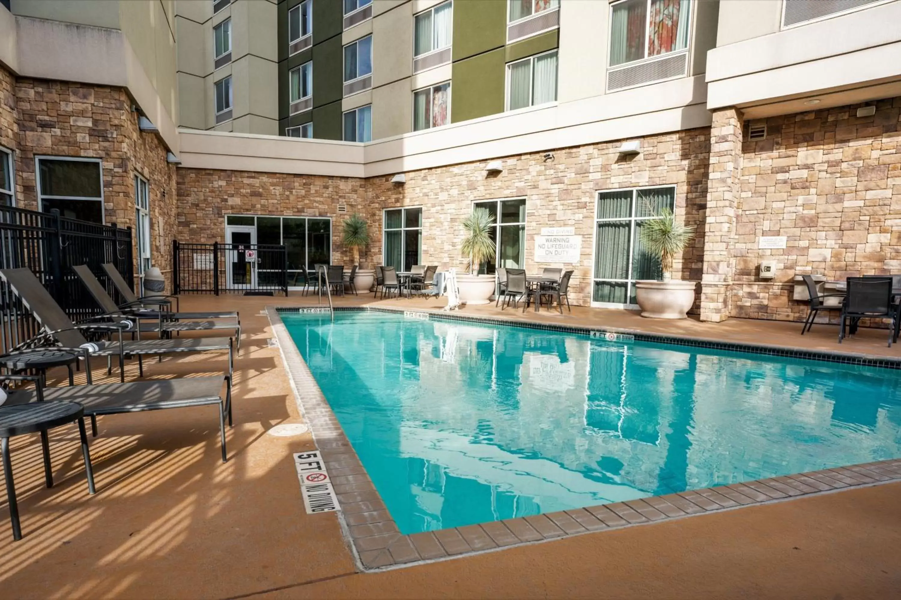 Swimming Pool in Fairfield Inn & Suites by Marriott San Antonio Downtown/Alamo Plaza