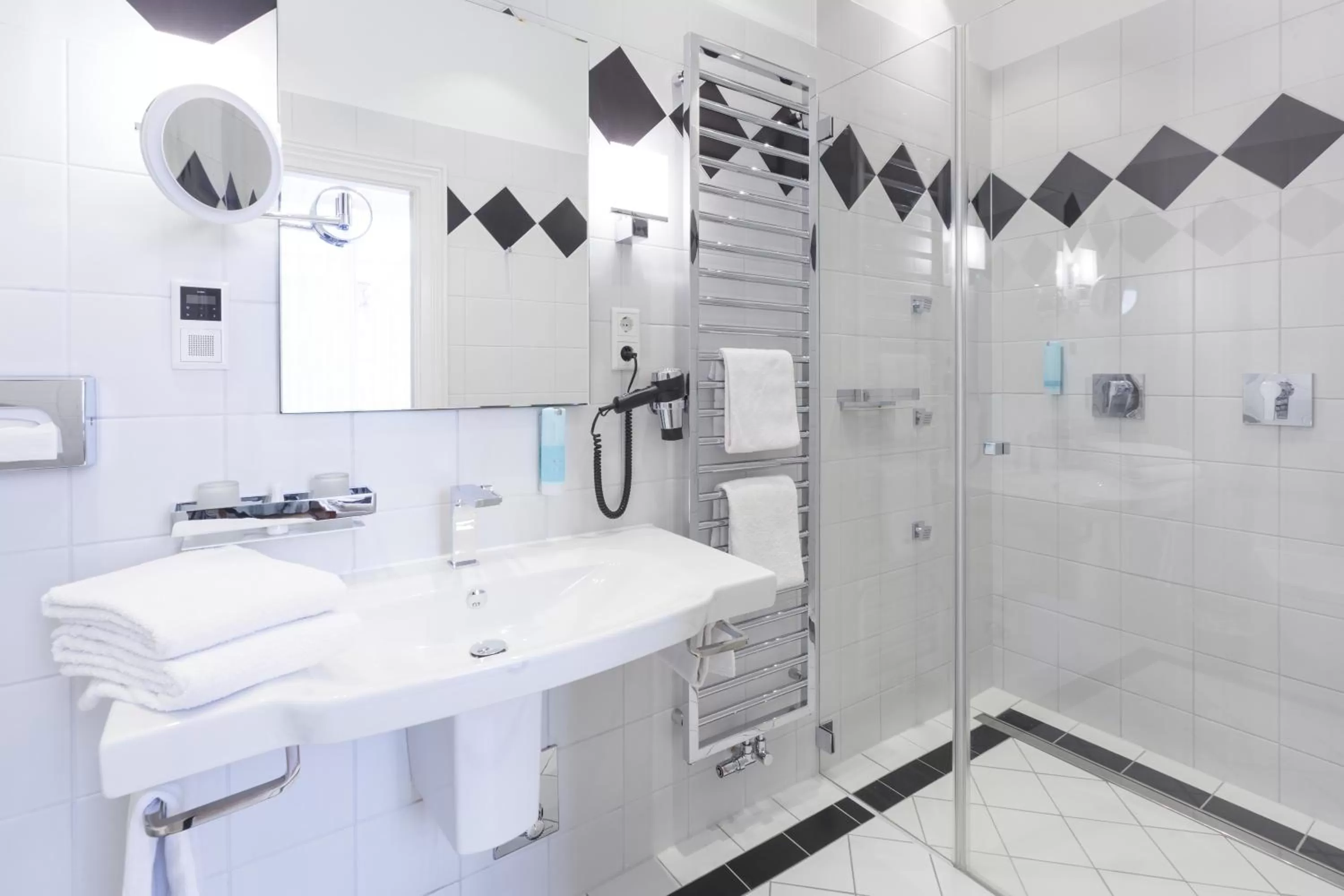 Shower in Schlosshotel Westerholt