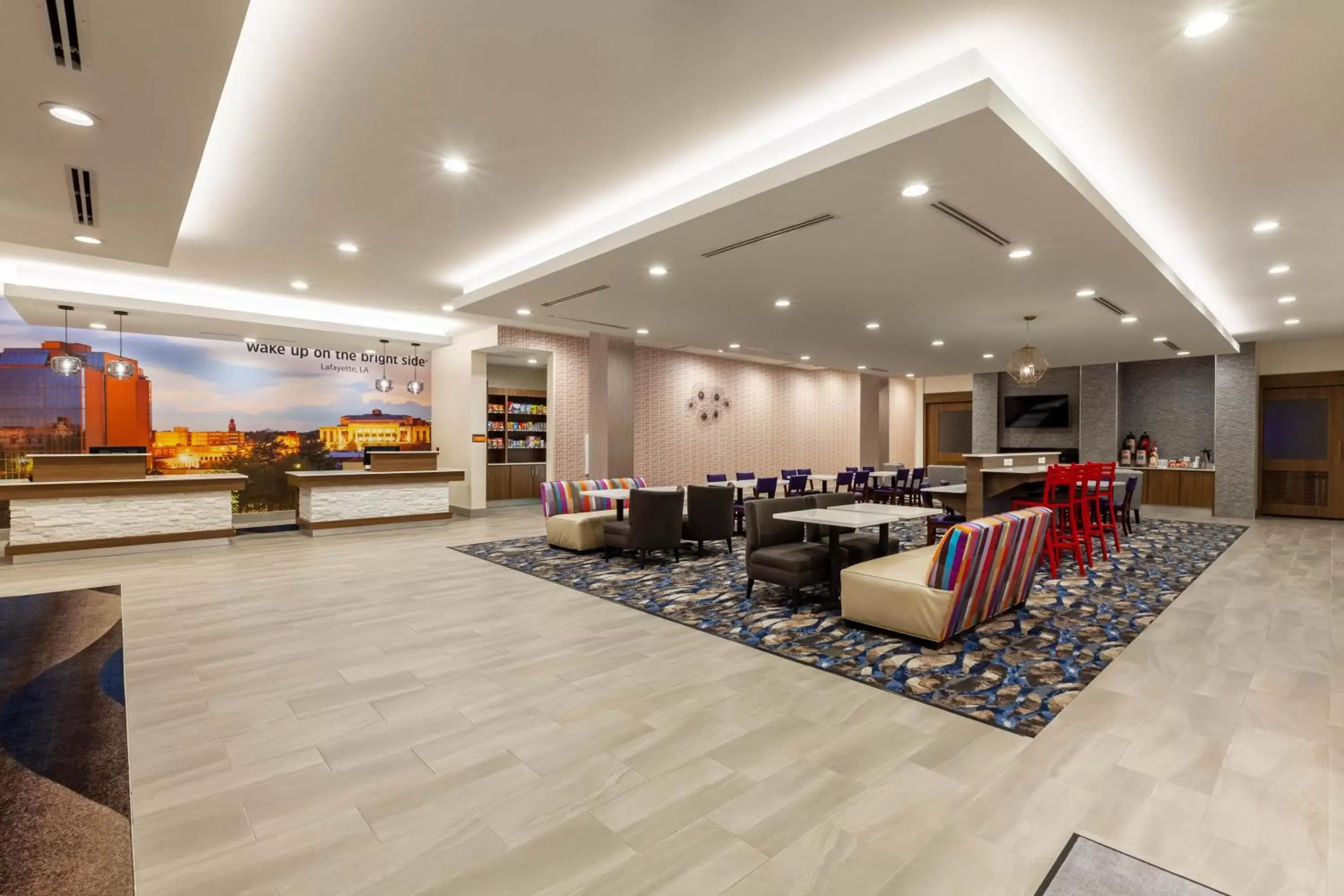 Lobby or reception in La Quinta Inn & Suites by Wyndham Lafayette Oil Center