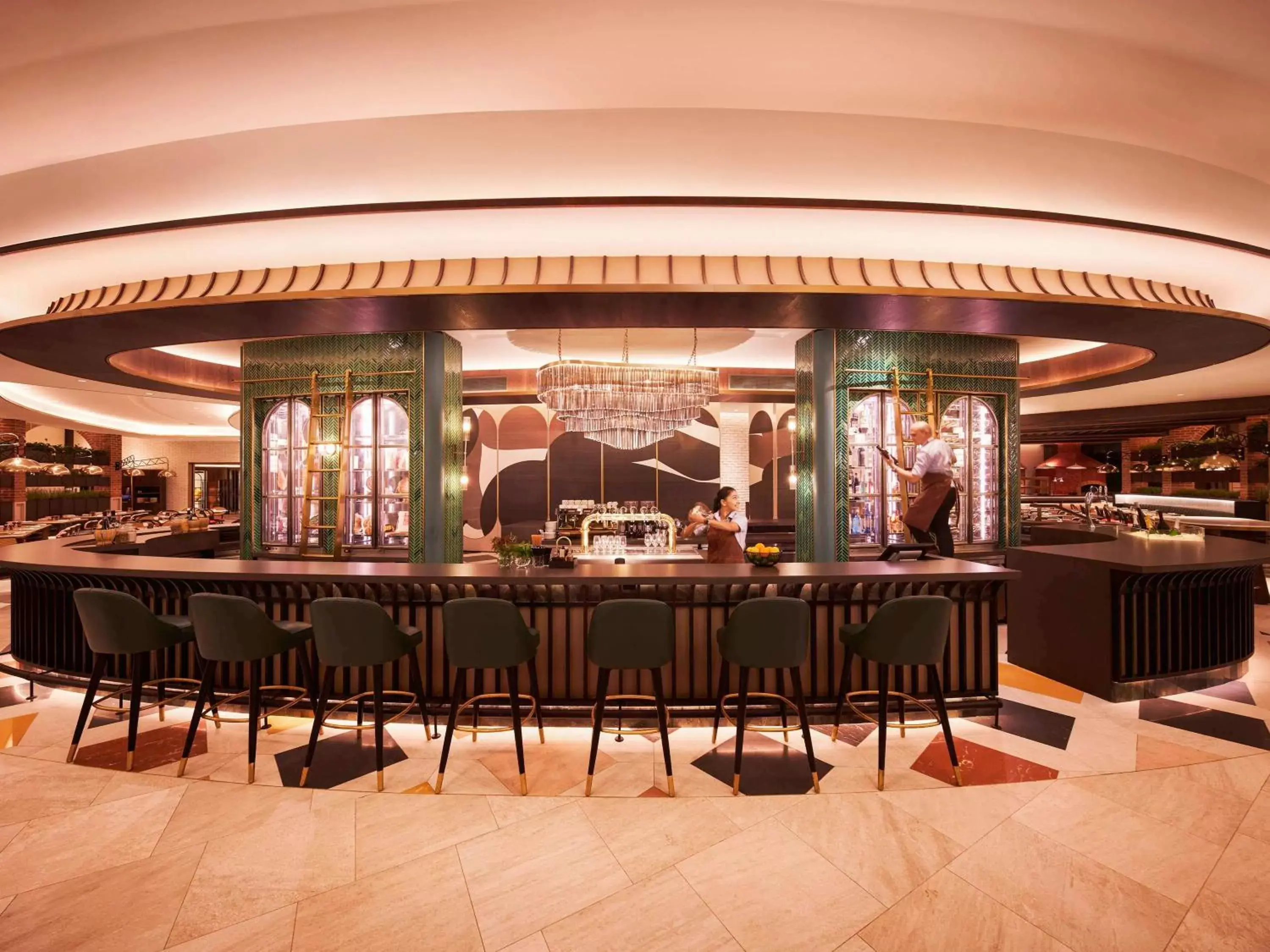 Restaurant/places to eat, Lounge/Bar in Fairmont Singapore