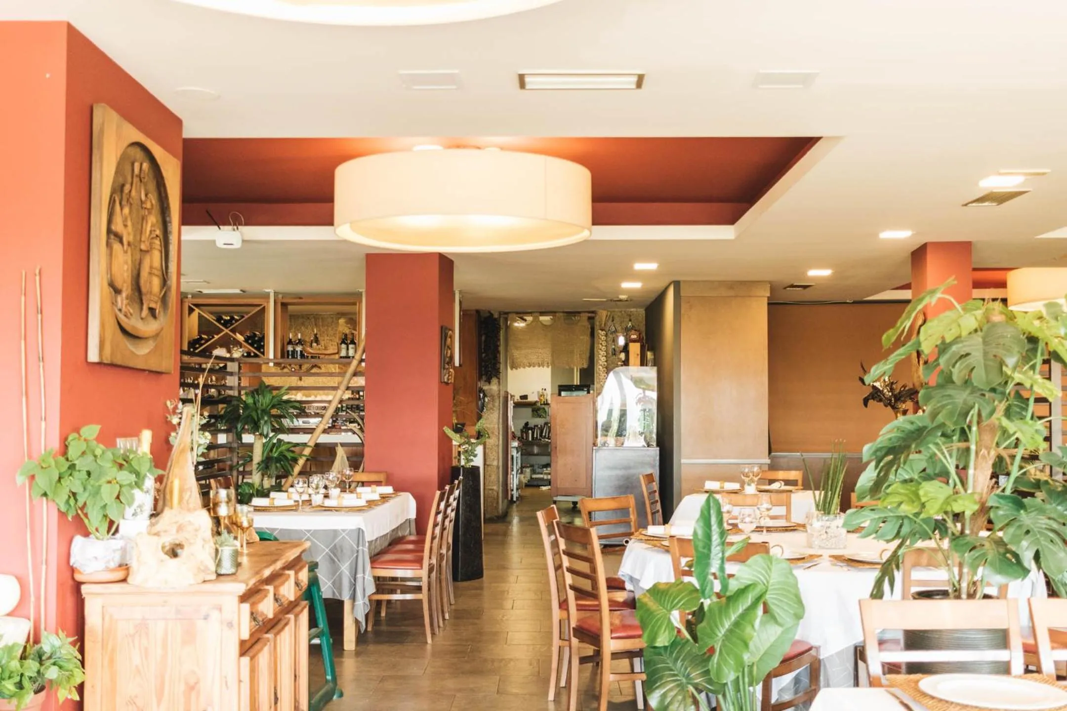 Restaurant/places to eat in Peregrina Hotel