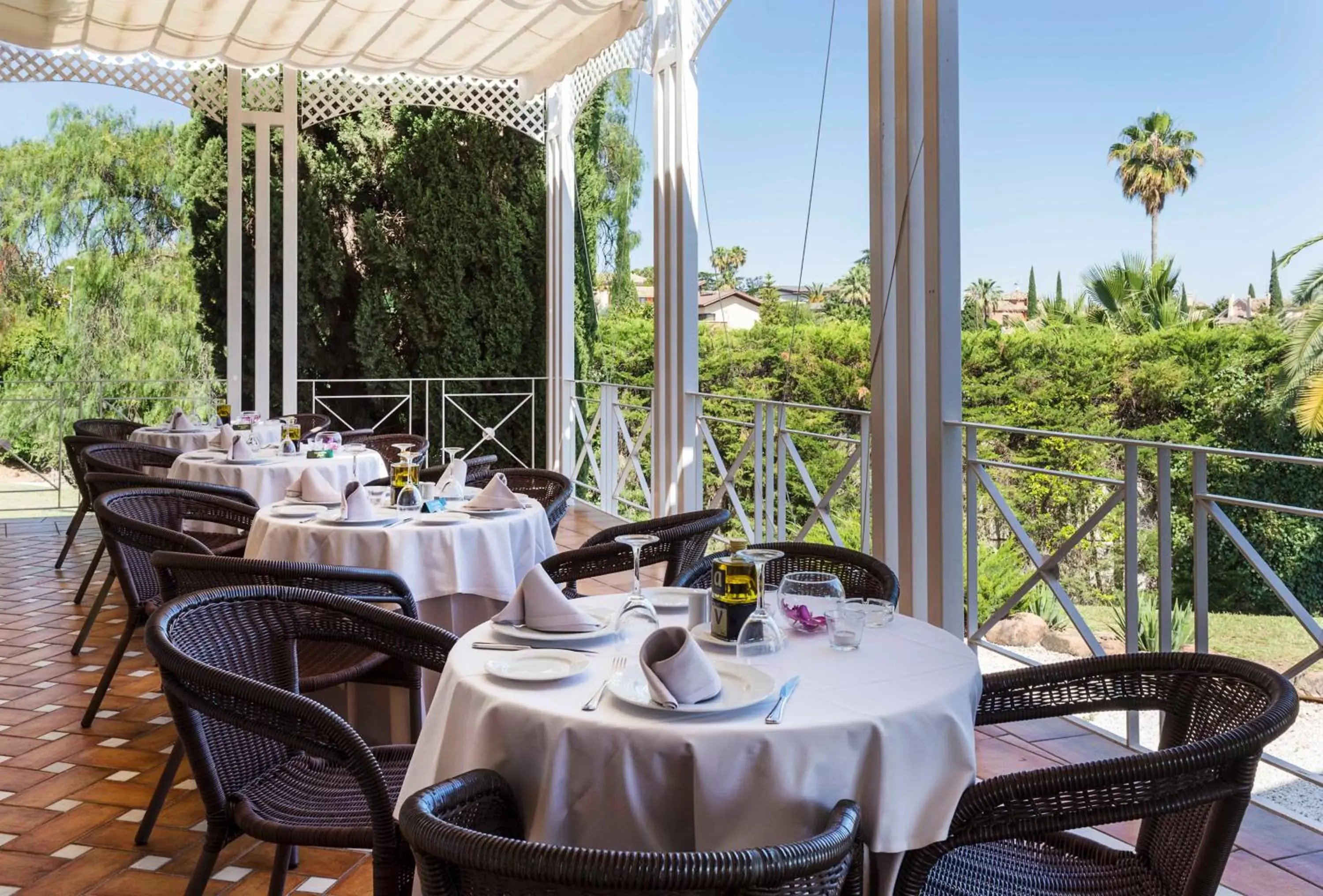 Restaurant/places to eat in Exe Las Adelfas Restaurant/places to eat in Exe Las Adelfas