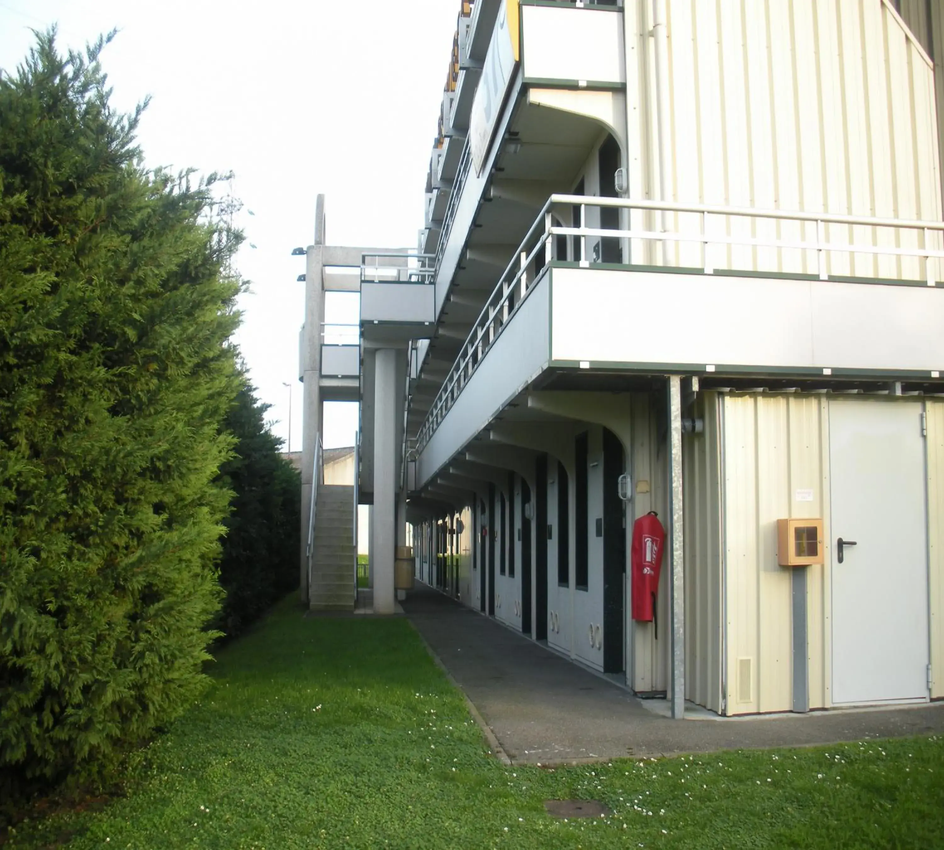 Facade/entrance, Property Building in Premiere Classe Dreux