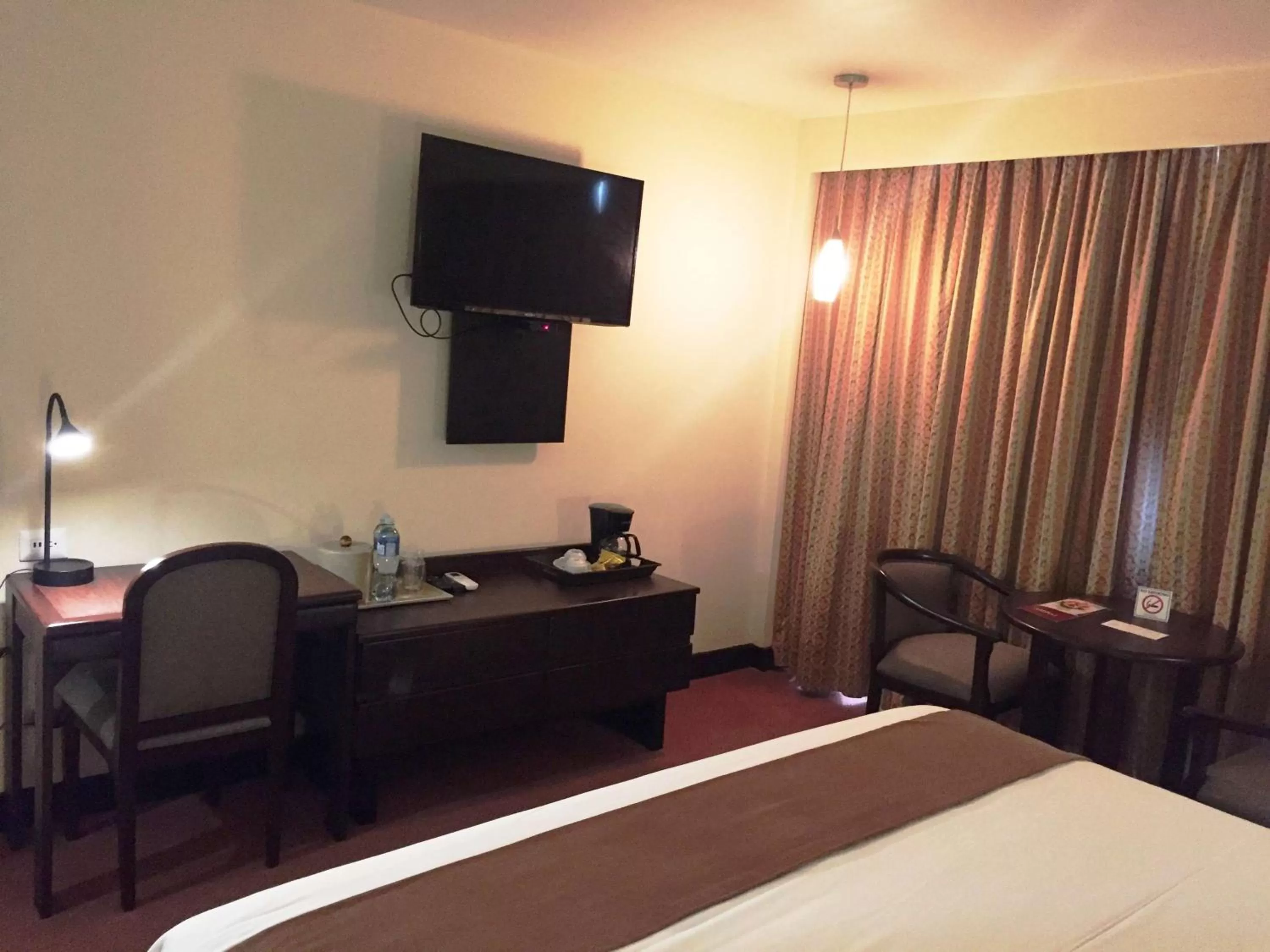 Photo of the whole room, Bed in Best Western Plus Hotel Terraza